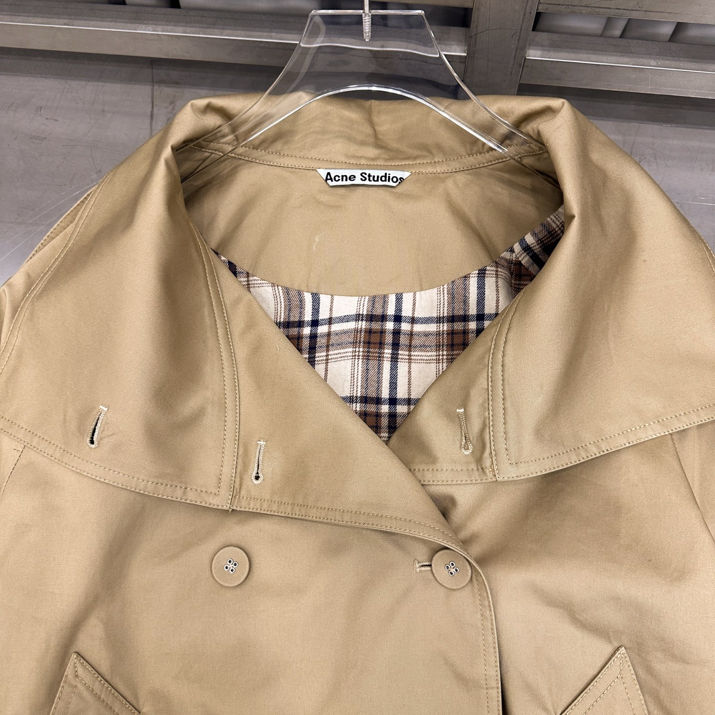 Acne ｜ 新款短风衣，版型时尚结构特别，定织格子面料里布，进口高密全棉风衣布面料，尺码sml