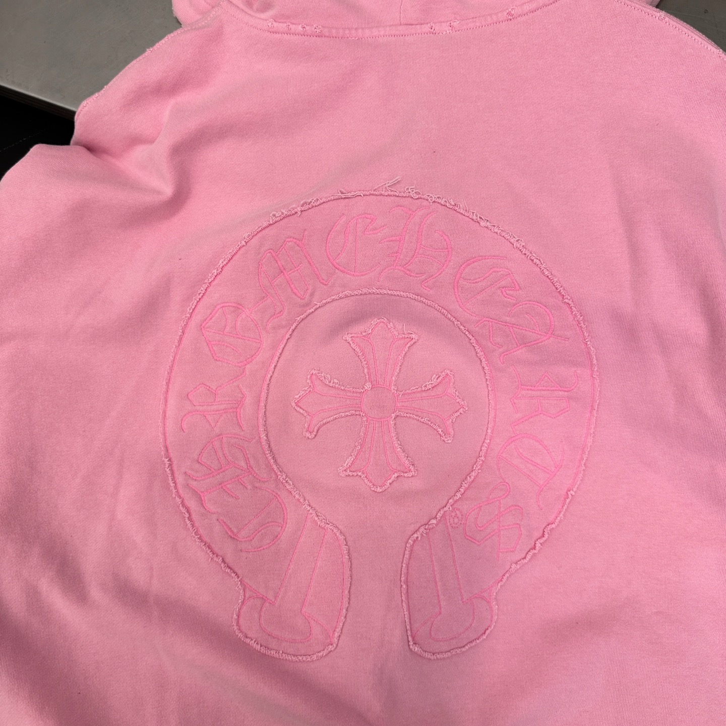 克罗心 ｜ 新款卫衣开衫，成衣洗水炒色加4处贴布绣重工工艺，男女同款，尺码sml