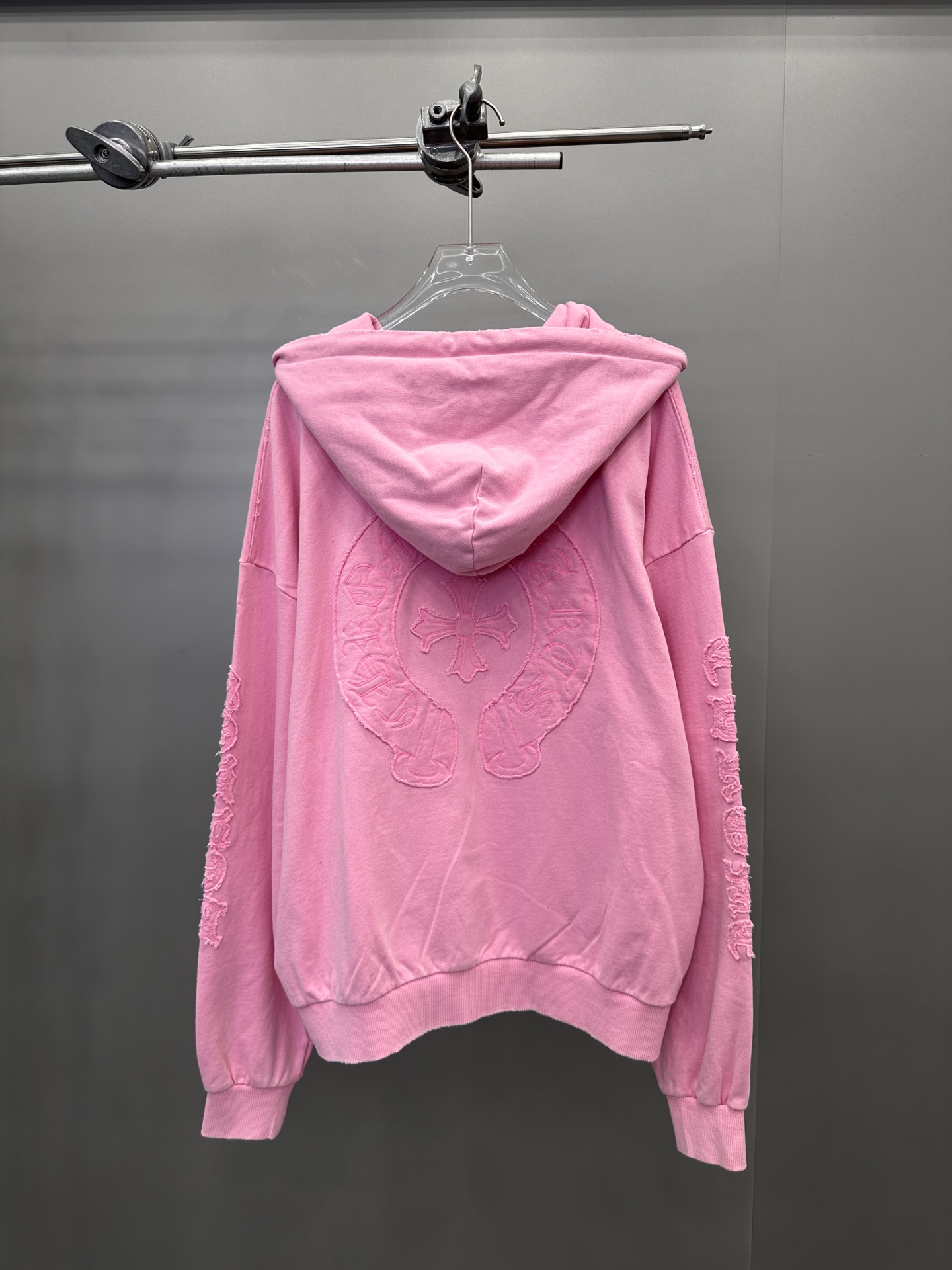 克罗心 ｜ 新款卫衣开衫，成衣洗水炒色加4处贴布绣重工工艺，男女同款，尺码sml