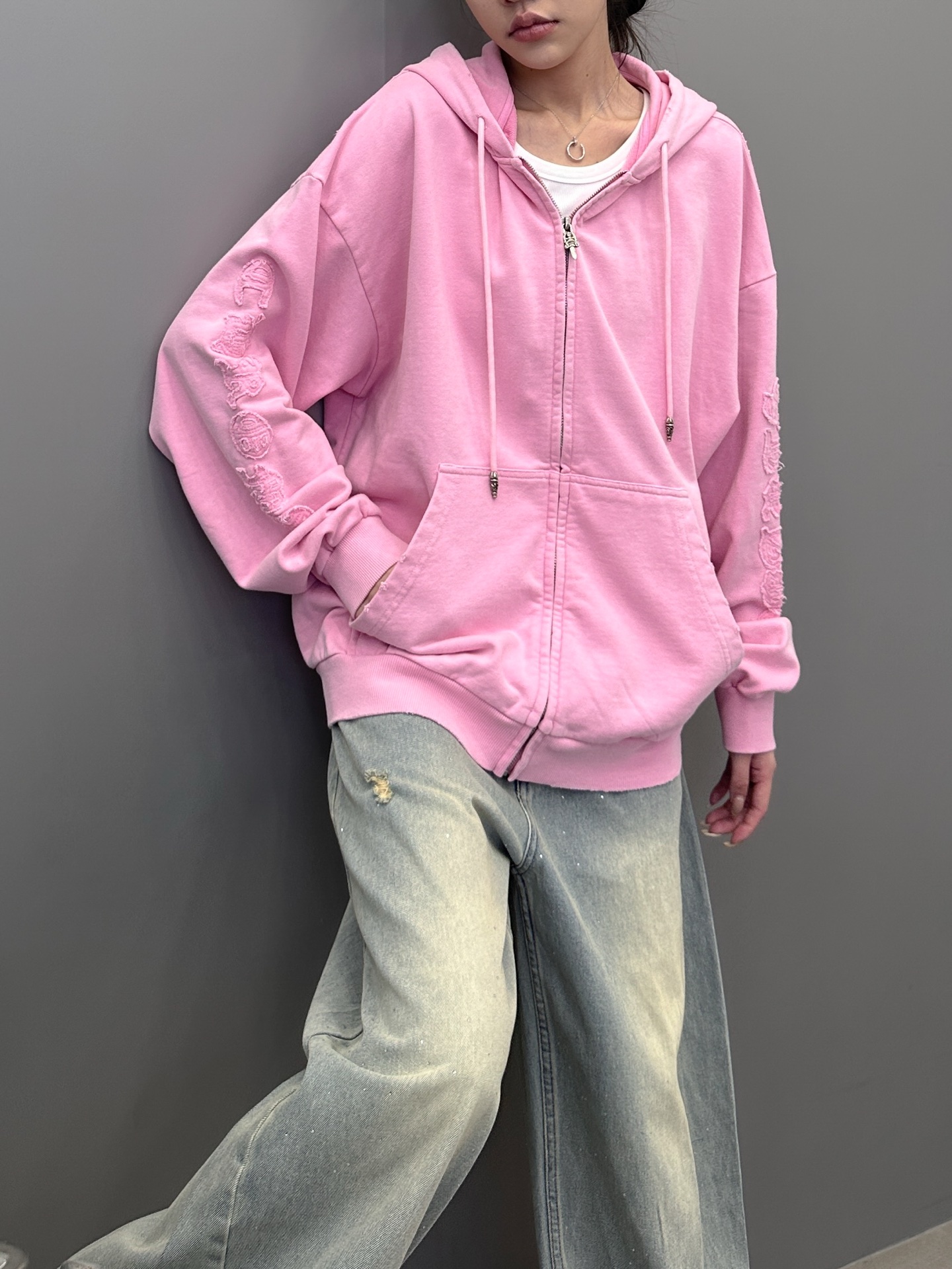 克罗心 ｜ 新款卫衣开衫，成衣洗水炒色加4处贴布绣重工工艺，男女同款，尺码sml