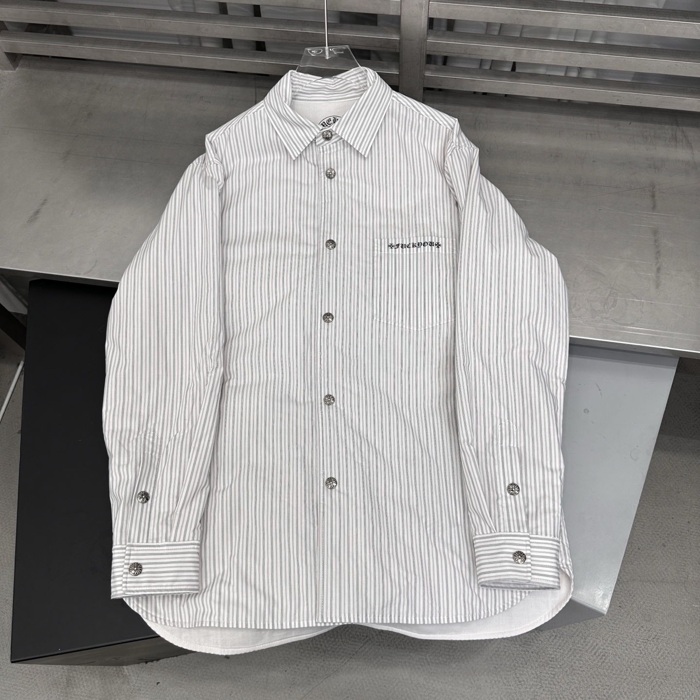 克罗心 ｜ 新款棉衬衣，经典多处印花标，全棉高密衬衣面料，衬衣棉服款式，男女同款，尺码sml