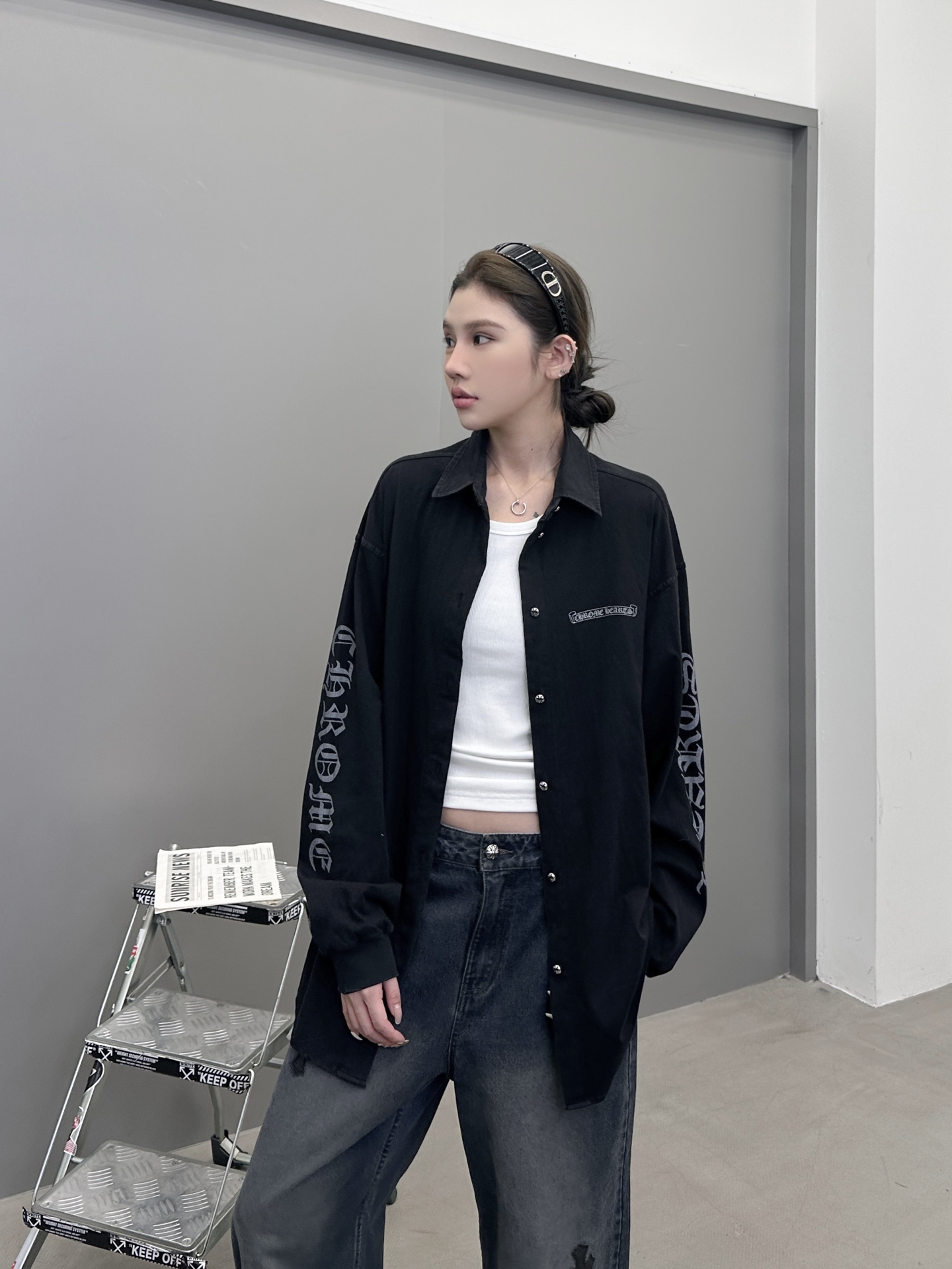 克罗心 ｜ 新款衬衣，成衣洗水喷色吊磨加5处印花工艺，男女同款，100%棉，尺码sml