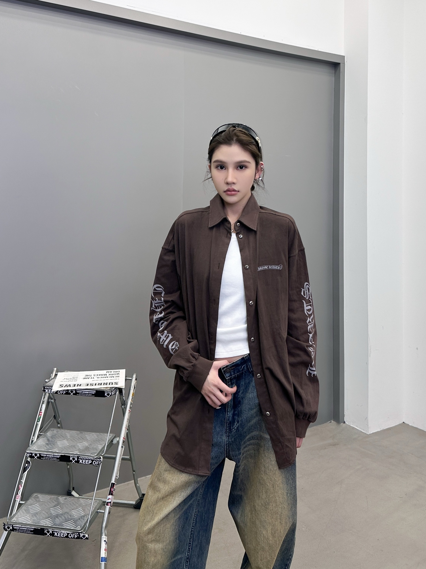 克罗心 ｜ 新款衬衣，成衣洗水喷色吊磨加5处印花工艺，男女同款，100%棉，尺码sml