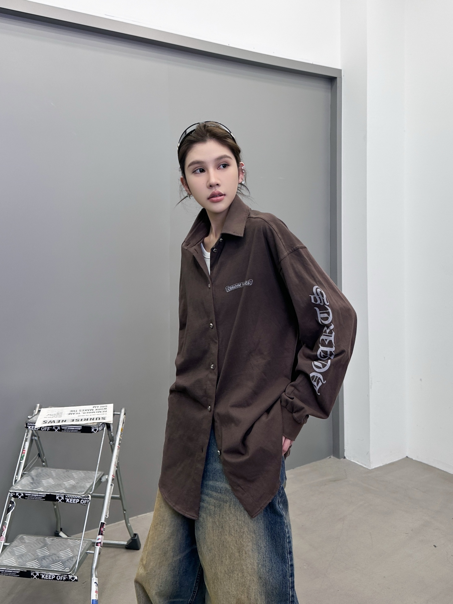 克罗心 ｜ 新款衬衣，成衣洗水喷色吊磨加5处印花工艺，男女同款，100%棉，尺码sml