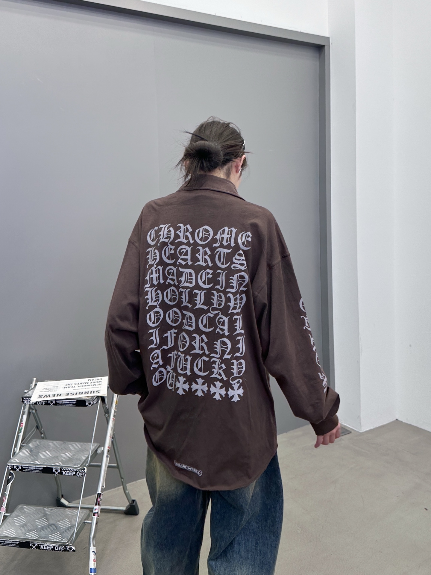 克罗心 ｜ 新款衬衣，成衣洗水喷色吊磨加5处印花工艺，男女同款，100%棉，尺码sml