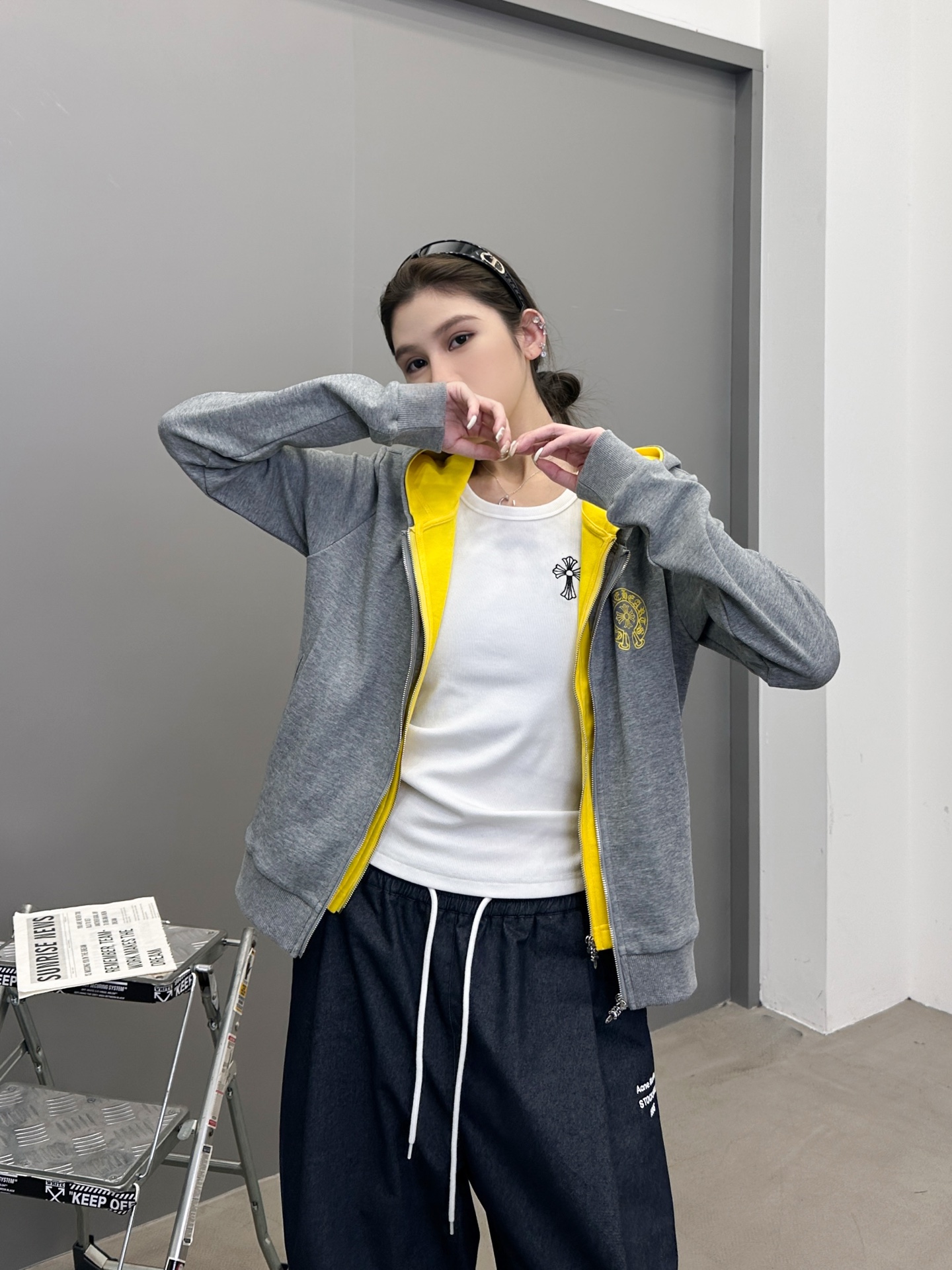 克罗心 ｜ 新款开衫卫衣，成衣洗水加前后印花工艺，假两件卫衣做工，休闲时尚，尺码sml