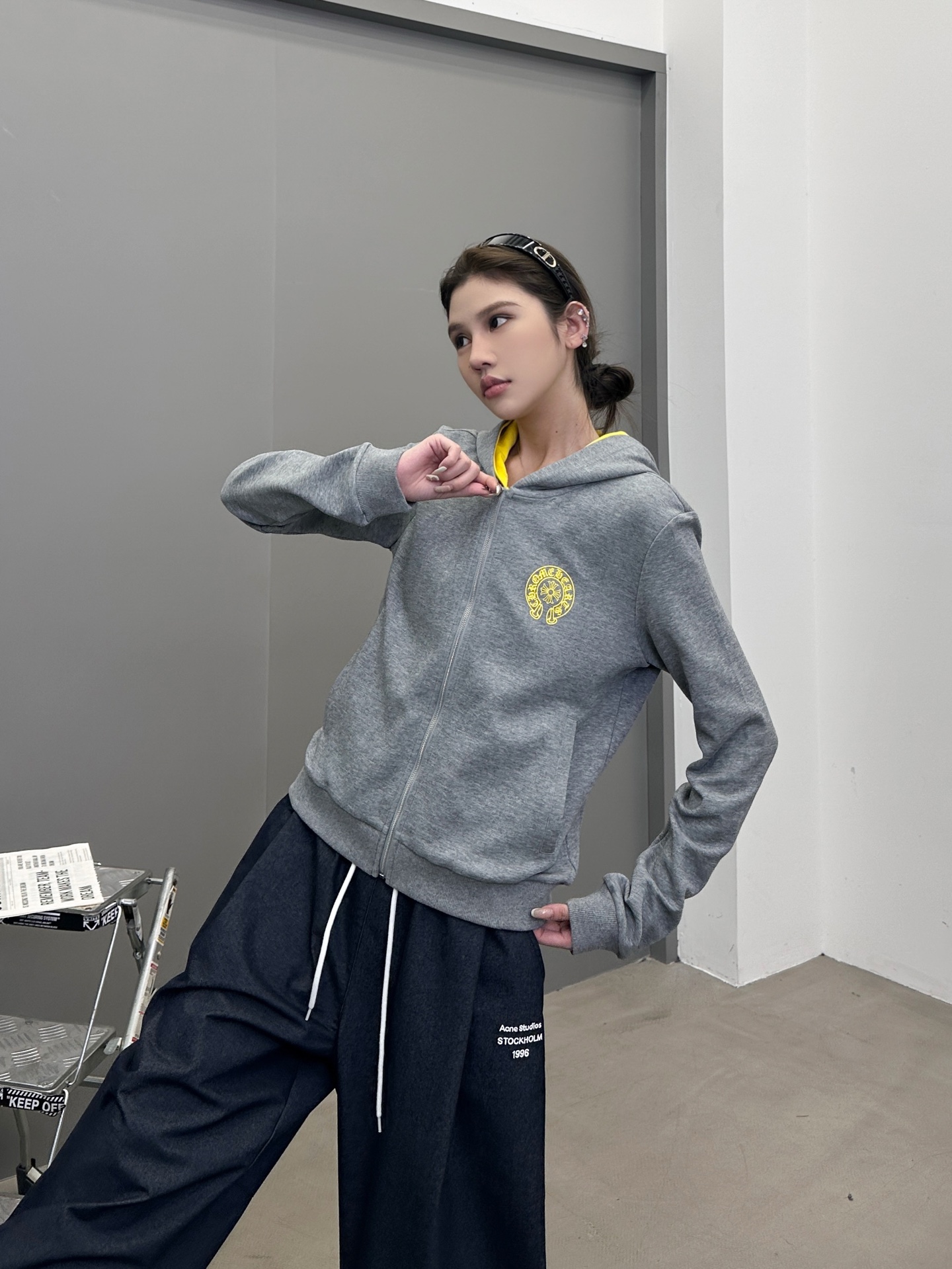 克罗心 ｜ 新款开衫卫衣，成衣洗水加前后印花工艺，假两件卫衣做工，休闲时尚，尺码sml