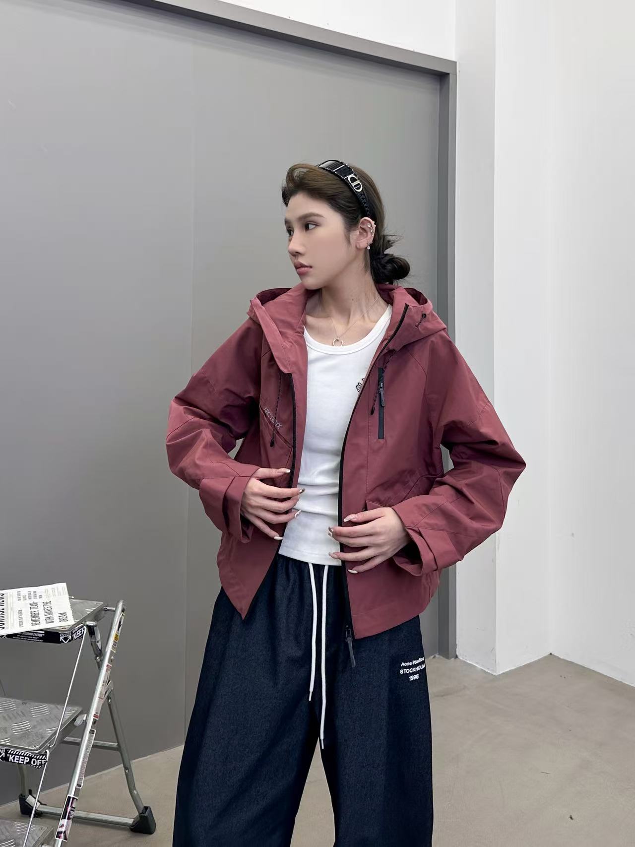 鸟 ｜ 新款硬壳休闲冲锋衣，经典刺绣标工艺，三防硬壳机能面料，功能性里布面料，时尚前卫，男女同款，尺码s