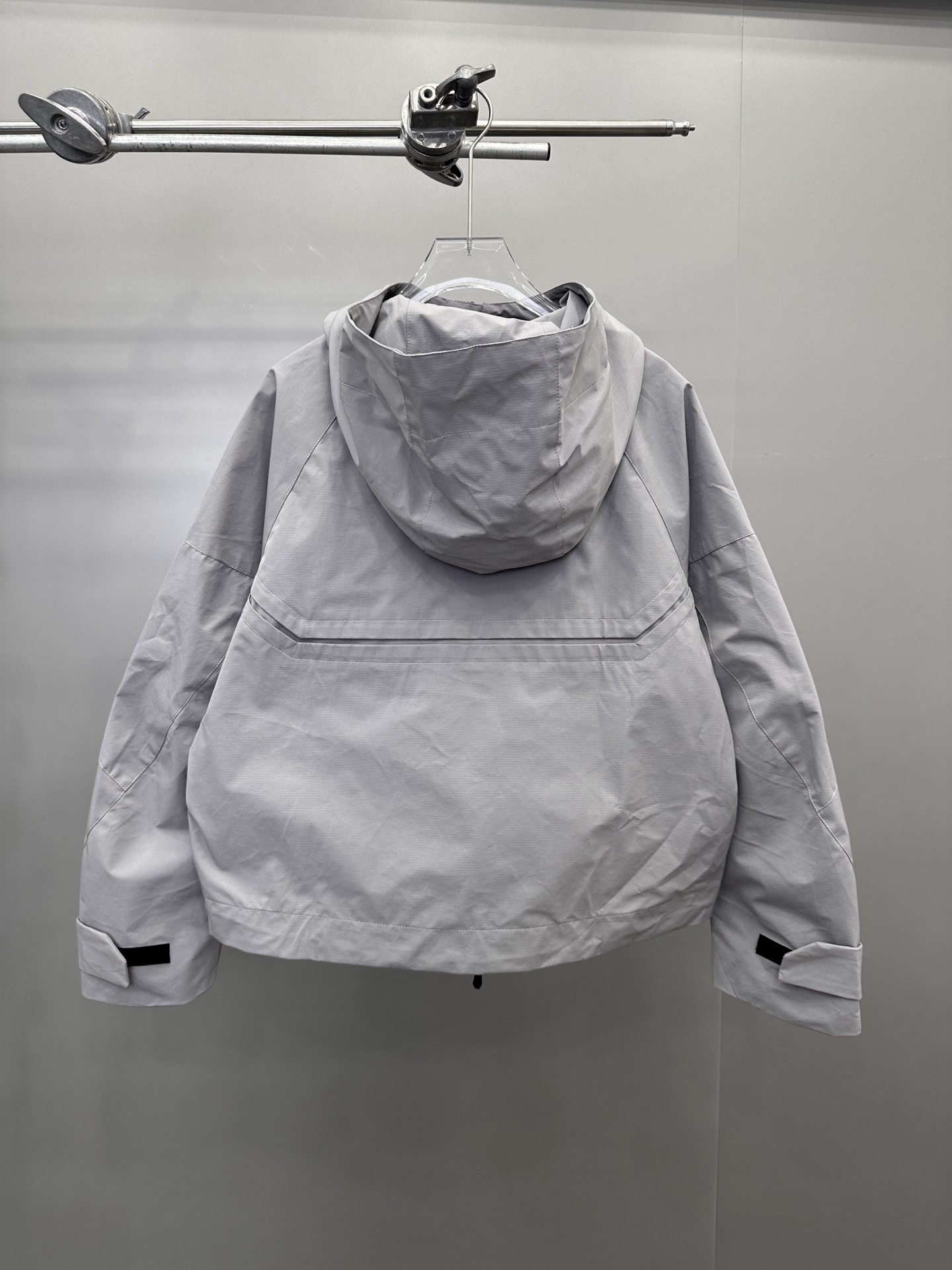 鸟 ｜ 新款硬壳休闲冲锋衣，经典刺绣标工艺，三防硬壳机能面料，功能性里布面料，时尚前卫，男女同款，尺码s