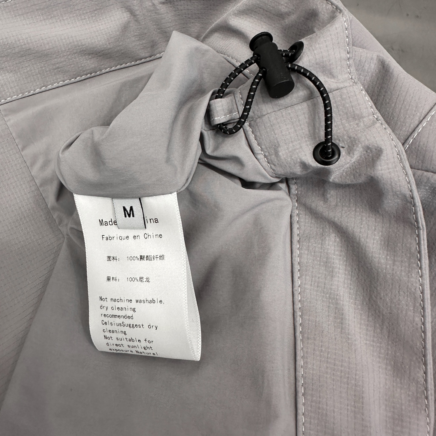 鸟 ｜ 新款硬壳休闲冲锋衣，经典刺绣标工艺，三防硬壳机能面料，功能性里布面料，时尚前卫，男女同款，尺码s