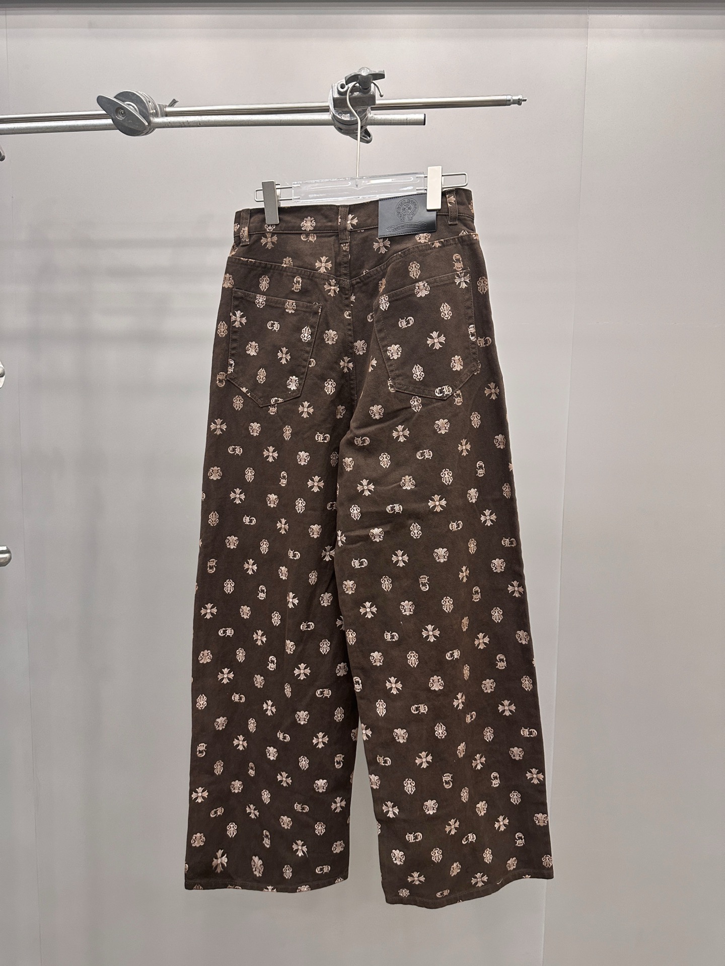 克罗心 ｜ 新款牛仔裤，成衣洗水坯布印花工艺，男女同款，尺码sml