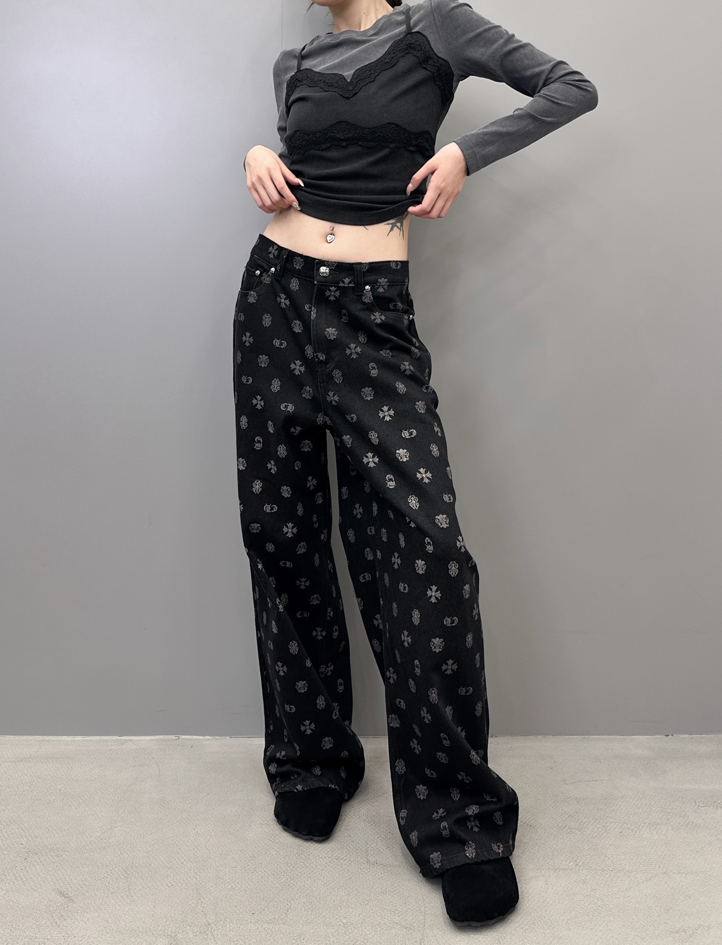 克罗心 ｜ 新款牛仔裤，成衣洗水坯布印花工艺，男女同款，尺码sml