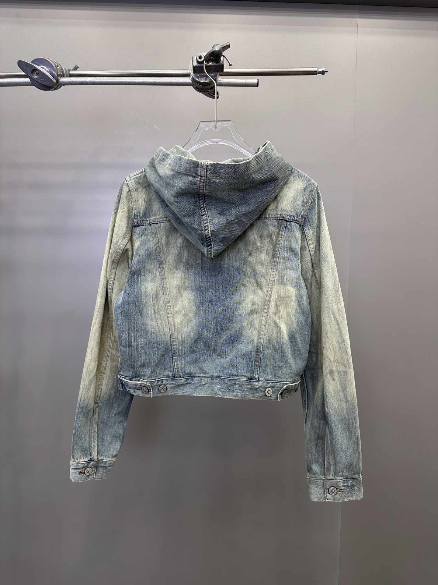 💰Acne ｜ 新款牛仔衣，成衣洗水泥浆工艺，时尚休闲，尺码sml