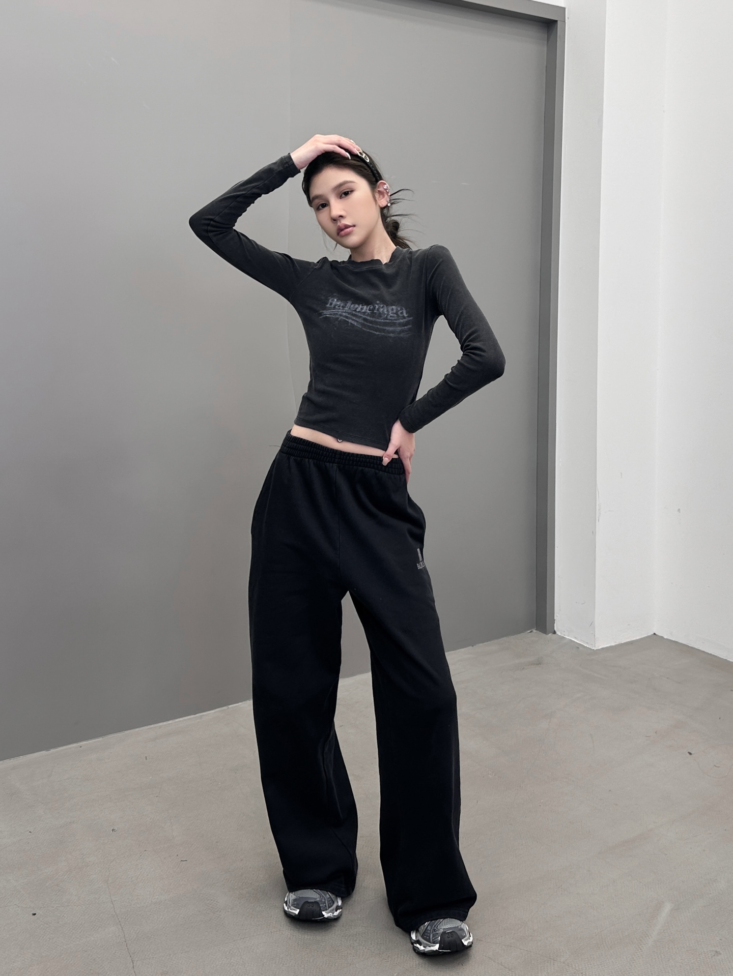 🆕巴黎 ｜ 新款卫裤，成衣洗水炒色工艺加经典刺绣标，男女同款，尺码sml