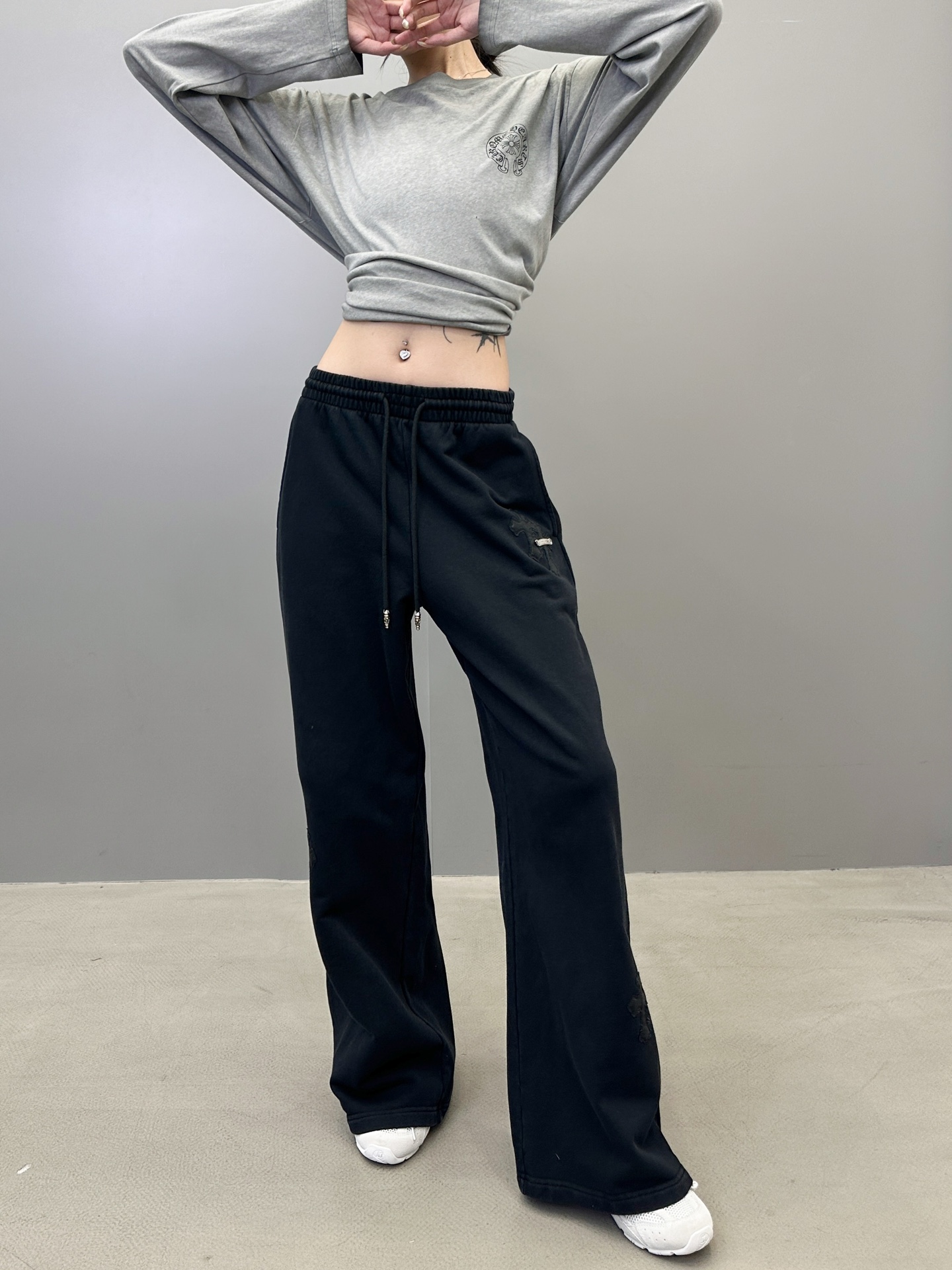 🆕克罗心 ｜ 新款休闲卫裤，成衣洗水炒色加手工车十字标工艺，男女同款，尺码sml