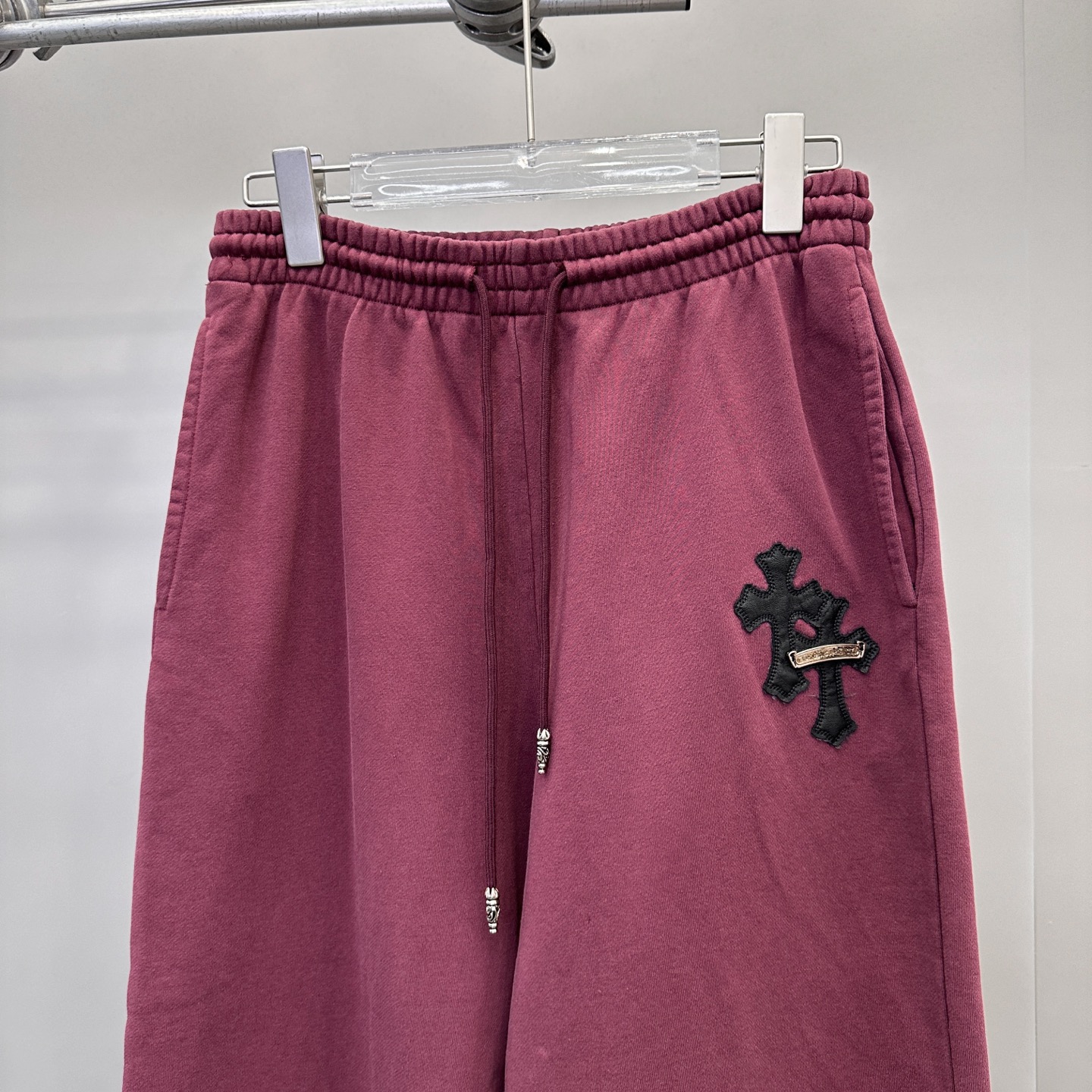 🆕克罗心 ｜ 新款休闲卫裤，成衣洗水炒色加手工车十字标工艺，男女同款，尺码sml