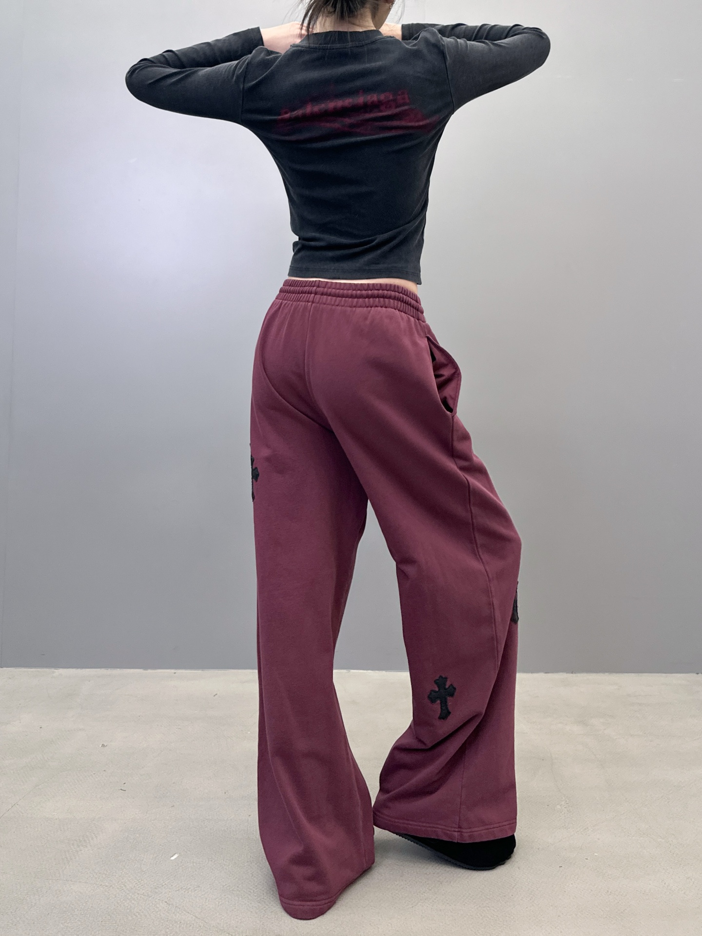 🆕克罗心 ｜ 新款休闲卫裤，成衣洗水炒色加手工车十字标工艺，男女同款，尺码sml