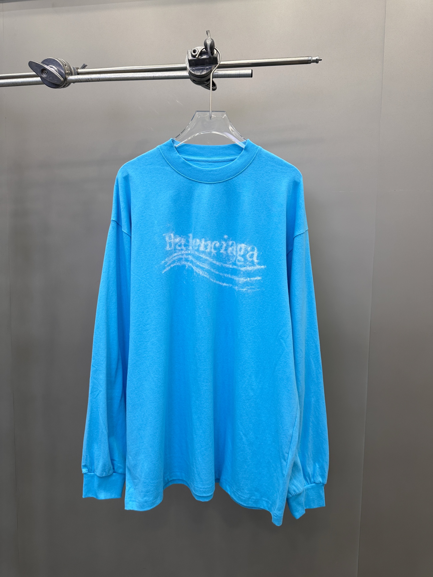 🆕巴黎 ｜ 新款长袖t，成衣洗水炒色工艺加成衣印花，男女同款，尺码sml