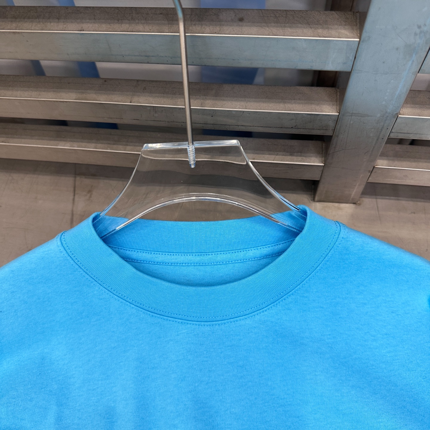 🆕巴黎 ｜ 新款长袖t，成衣洗水炒色工艺加成衣印花，男女同款，尺码sml