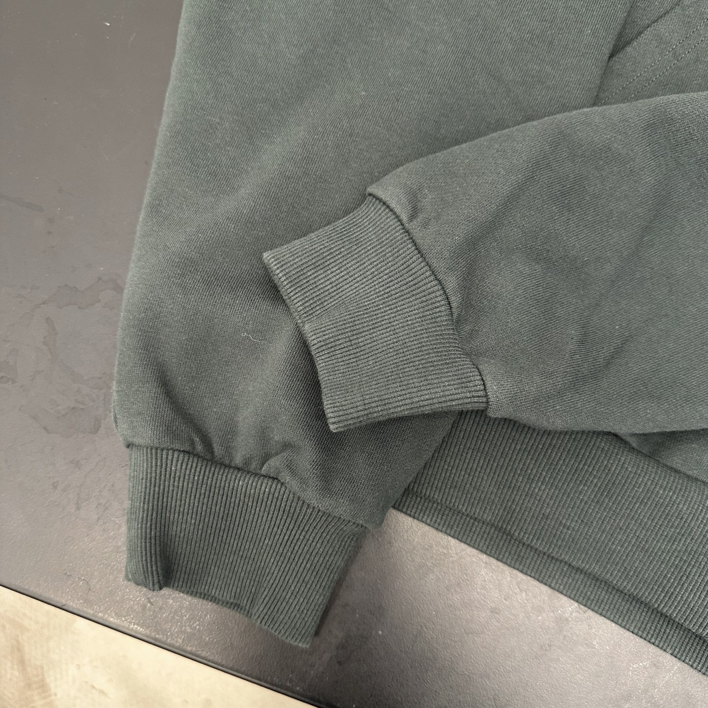 🆕巴黎 ｜ 新款卫衣开衫，成衣沙洗工艺加前后刺绣，男女同款，尺码sml