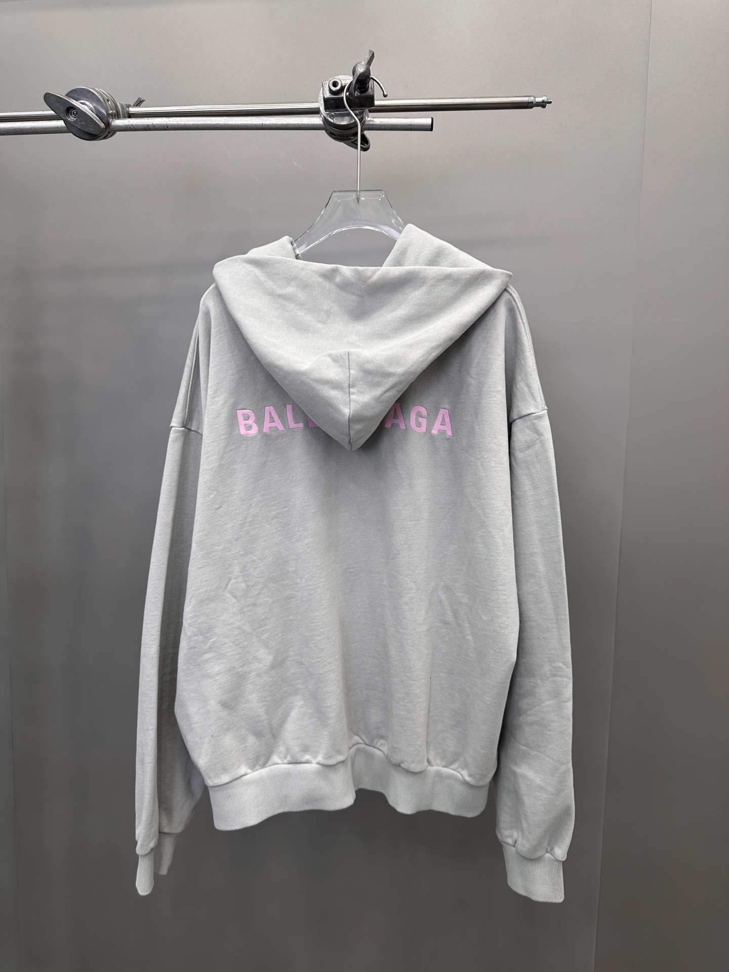 🆕巴黎 ｜ 新款卫衣开衫，成衣沙洗工艺加前后刺绣，男女同款，尺码sml