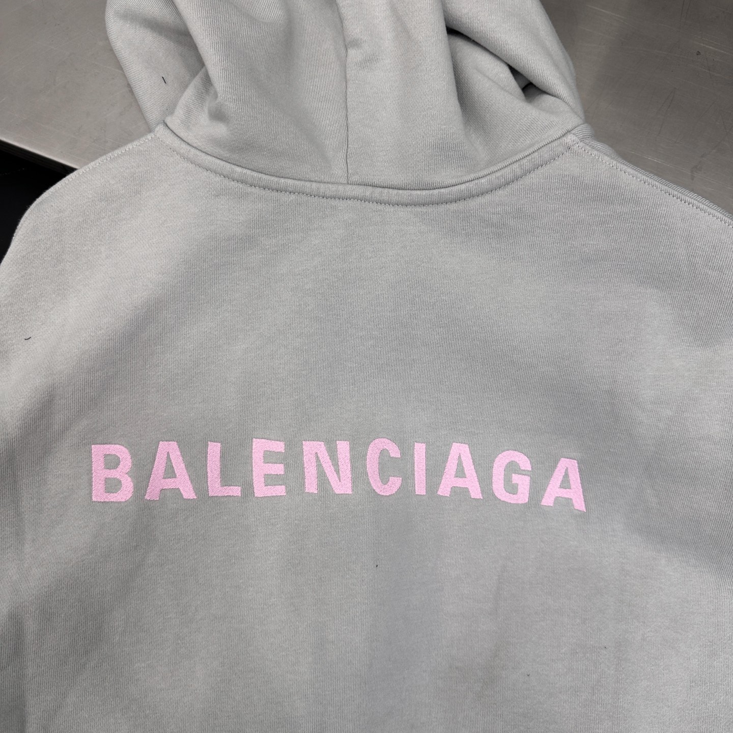 🆕巴黎 ｜ 新款卫衣开衫，成衣沙洗工艺加前后刺绣，男女同款，尺码sml