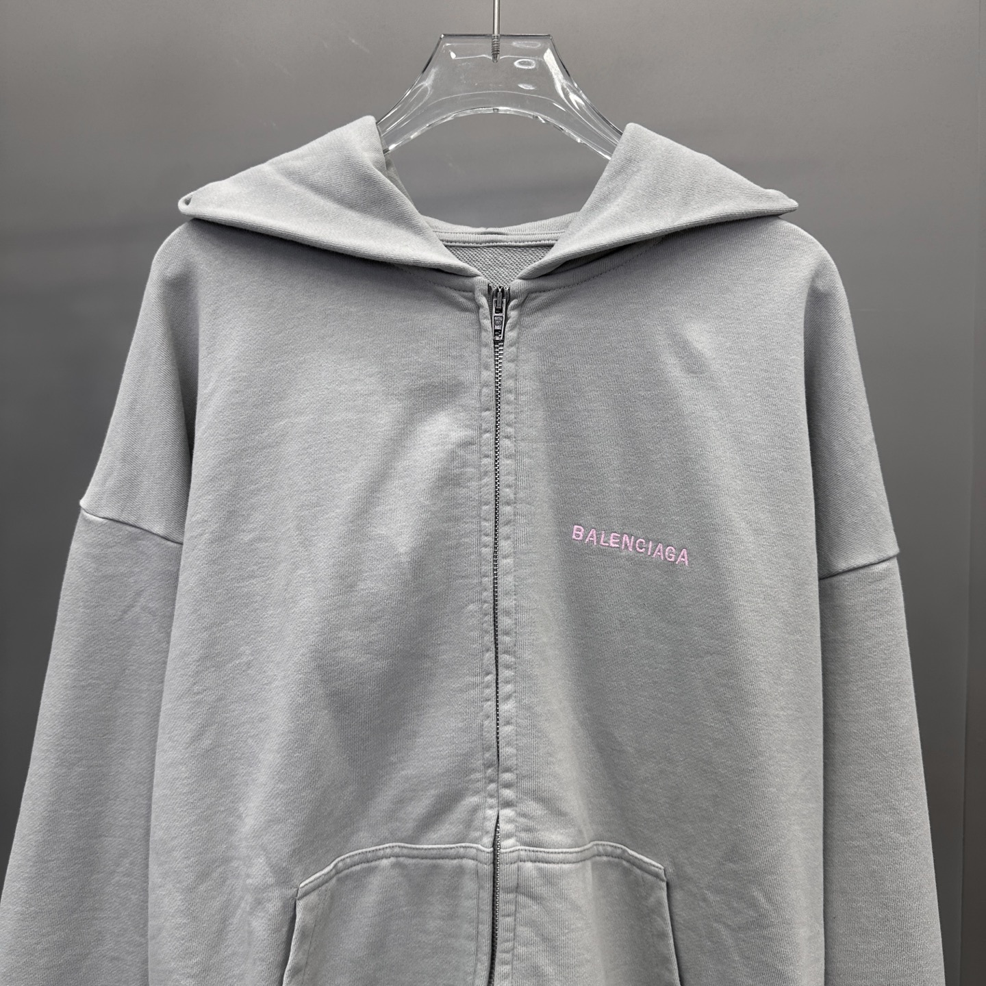 🆕巴黎 ｜ 新款卫衣开衫，成衣沙洗工艺加前后刺绣，男女同款，尺码sml