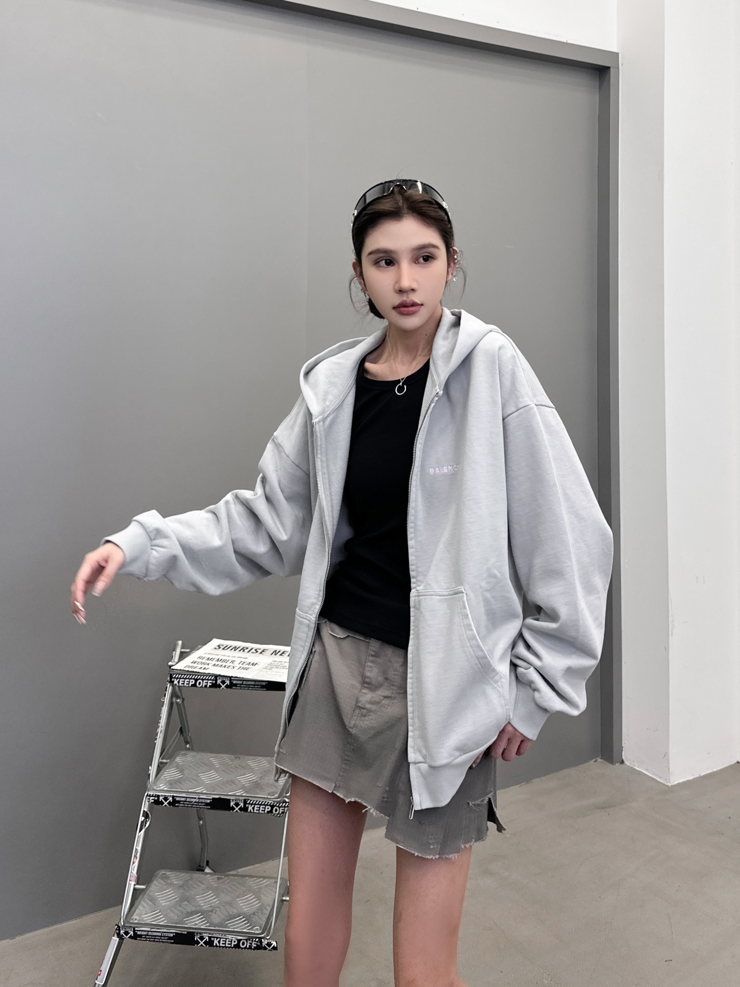 🆕巴黎 ｜ 新款卫衣开衫，成衣沙洗工艺加前后刺绣，男女同款，尺码sml