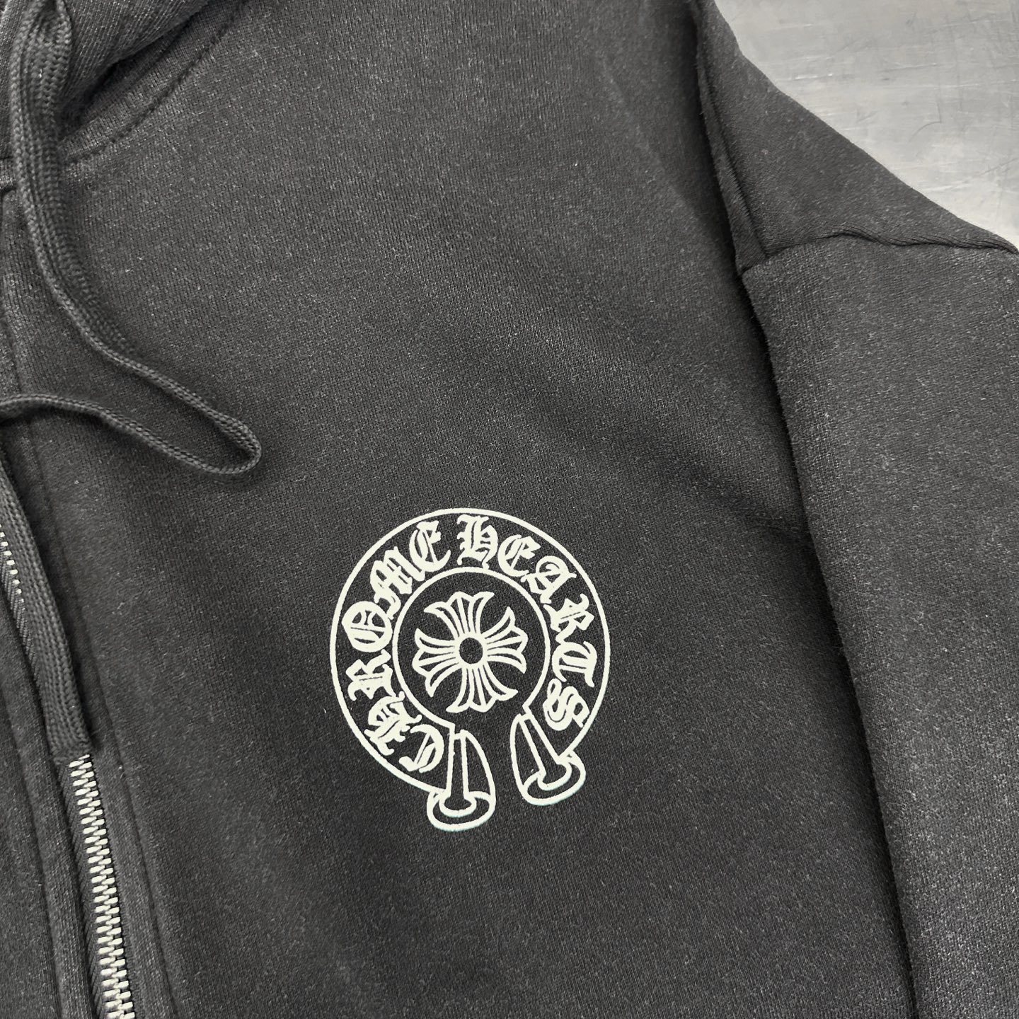 🆕克罗心 ｜ 新款卫衣开衫，成衣洗水炒色喷色吊磨加4处印花工艺，男女同款，尺码sml