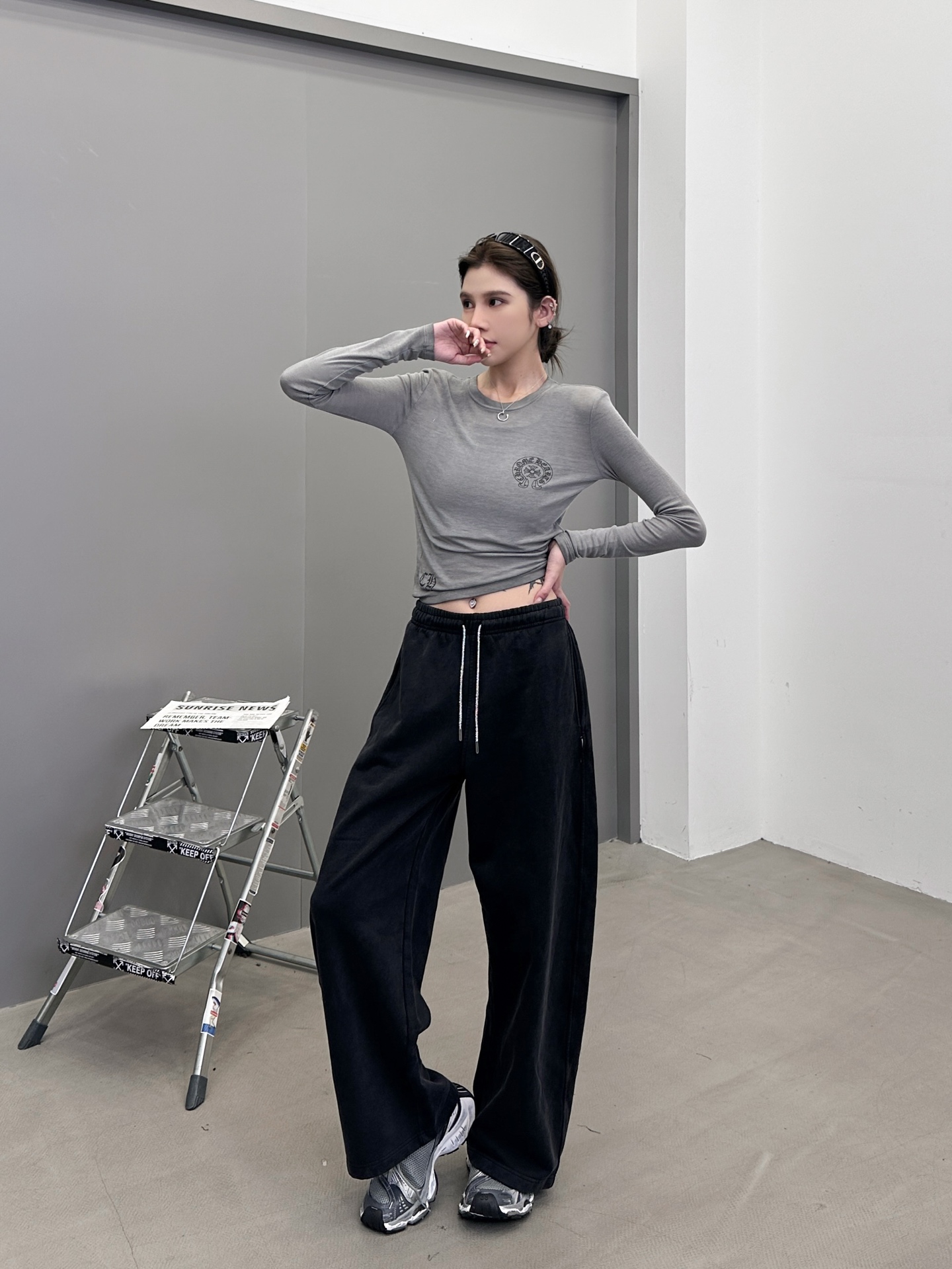 🆕大王 ｜ 新款休闲卫裤，成衣洗水炒色工艺加全钻抽绳，休闲时尚，尺码sml