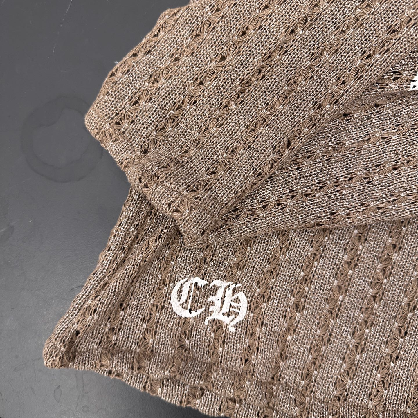 🆕克罗心 ｜ 新款休闲上衣，成衣洗水烫银工艺加6处印花，人棉特殊混纺编织面料，男女同款，尺码sml