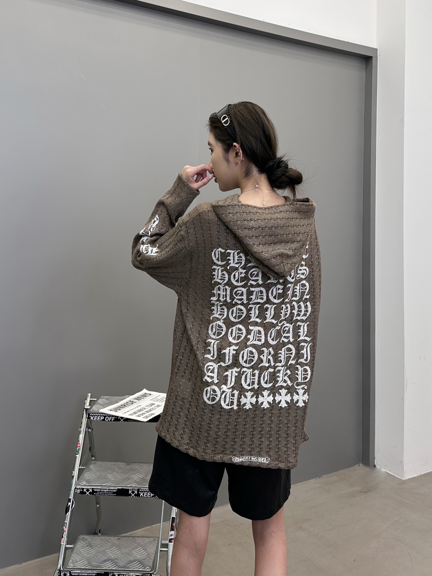 🆕克罗心 ｜ 新款休闲上衣，成衣洗水烫银工艺加6处印花，人棉特殊混纺编织面料，男女同款，尺码sml