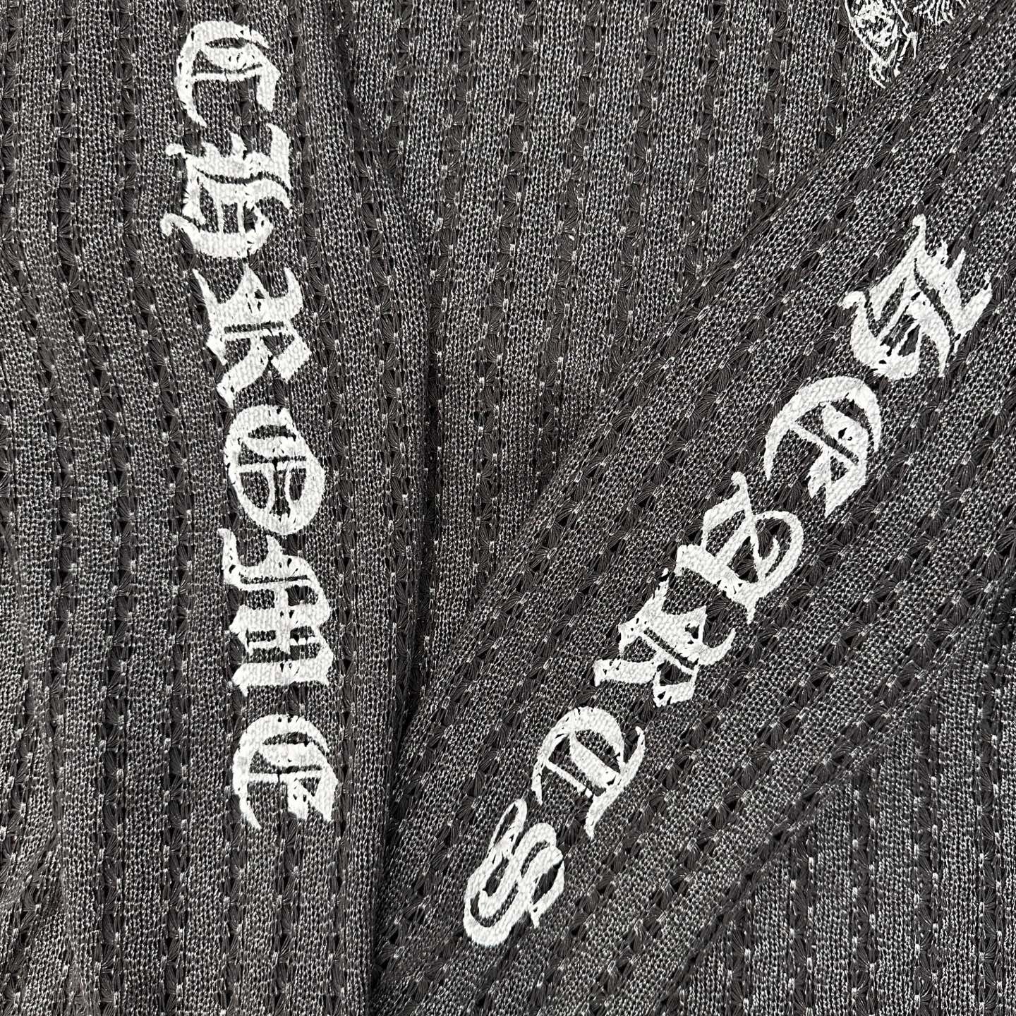 🆕克罗心 ｜ 新款休闲上衣，成衣洗水烫银工艺加6处印花，人棉特殊混纺编织面料，男女同款，尺码sml