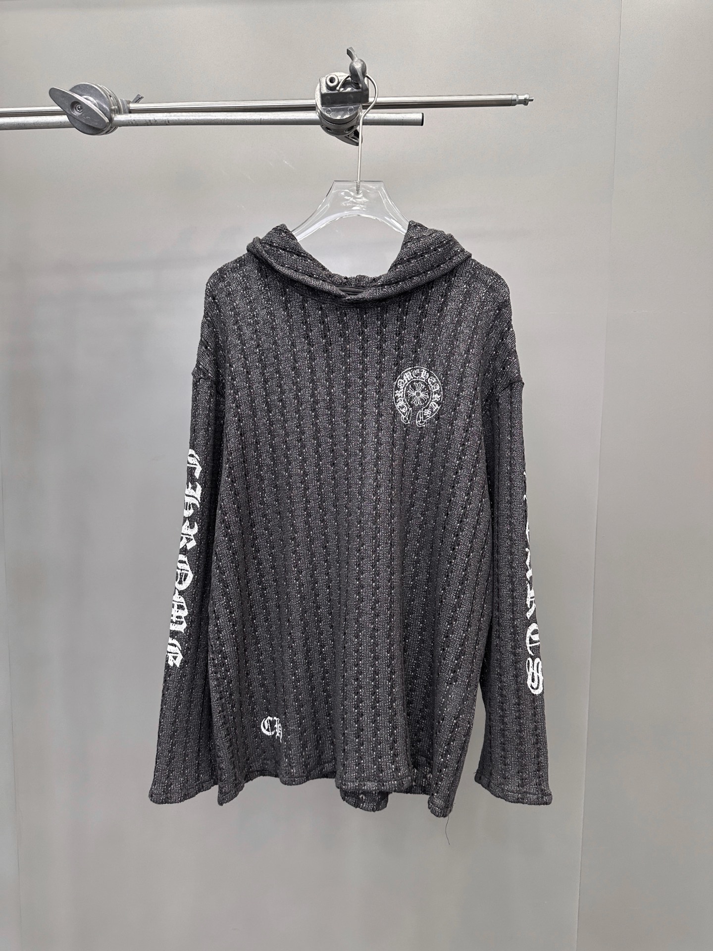 🆕克罗心 ｜ 新款休闲上衣，成衣洗水烫银工艺加6处印花，人棉特殊混纺编织面料，男女同款，尺码sml