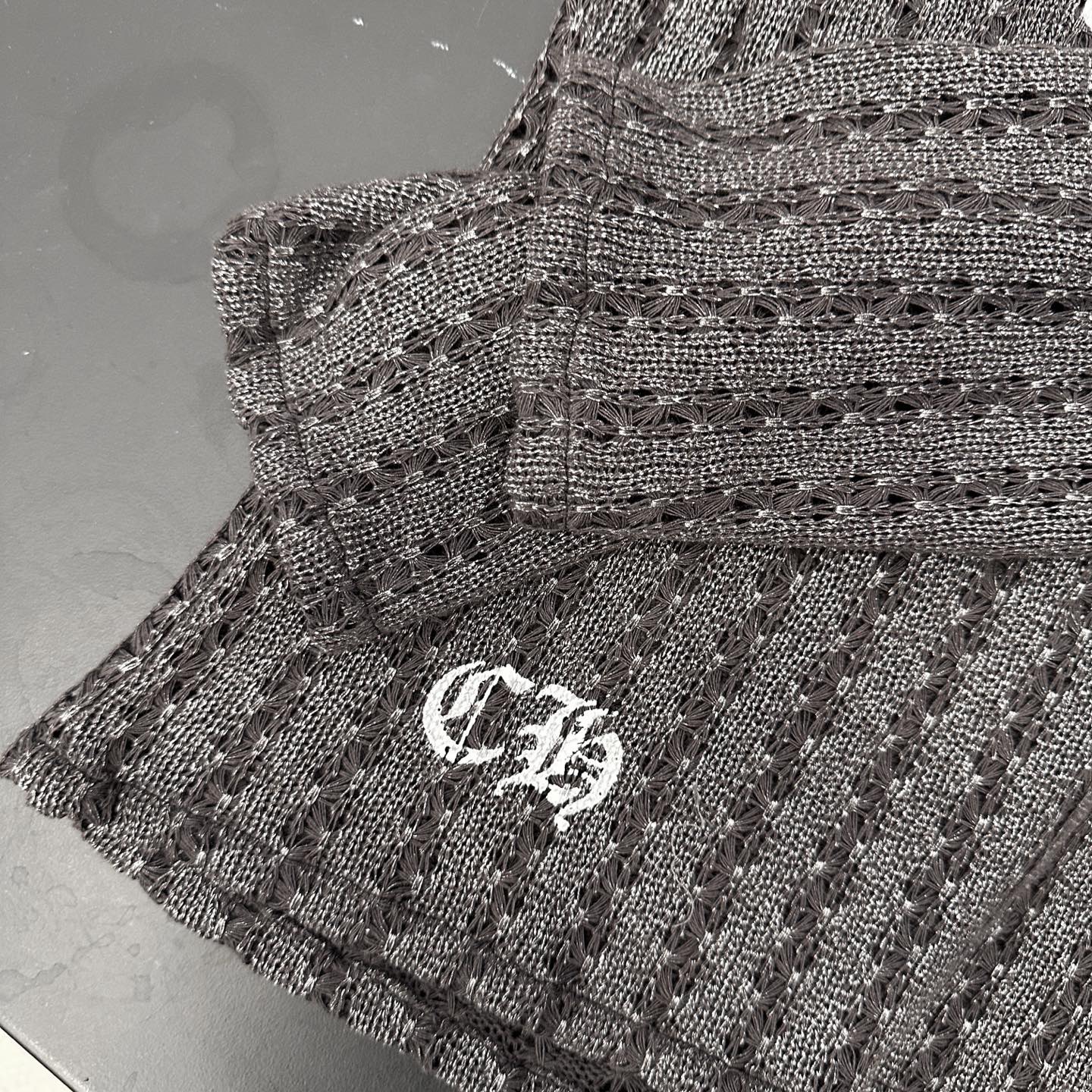 🆕克罗心 ｜ 新款休闲上衣，成衣洗水烫银工艺加6处印花，人棉特殊混纺编织面料，男女同款，尺码sml