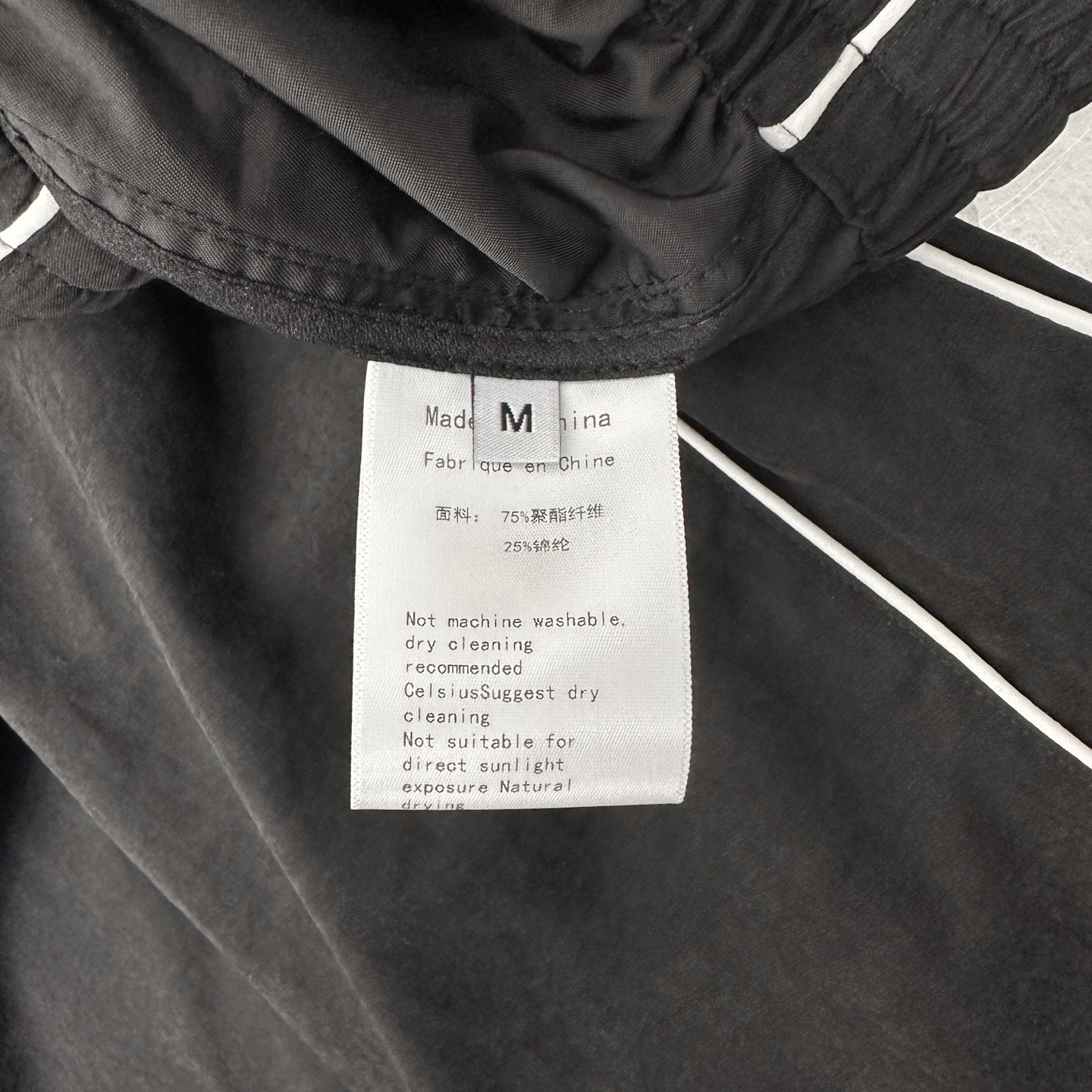 🆕巴黎 ｜ 新款半裙，经典刺绣标，手工机边绳侧杠，休闲时尚，尺码sml