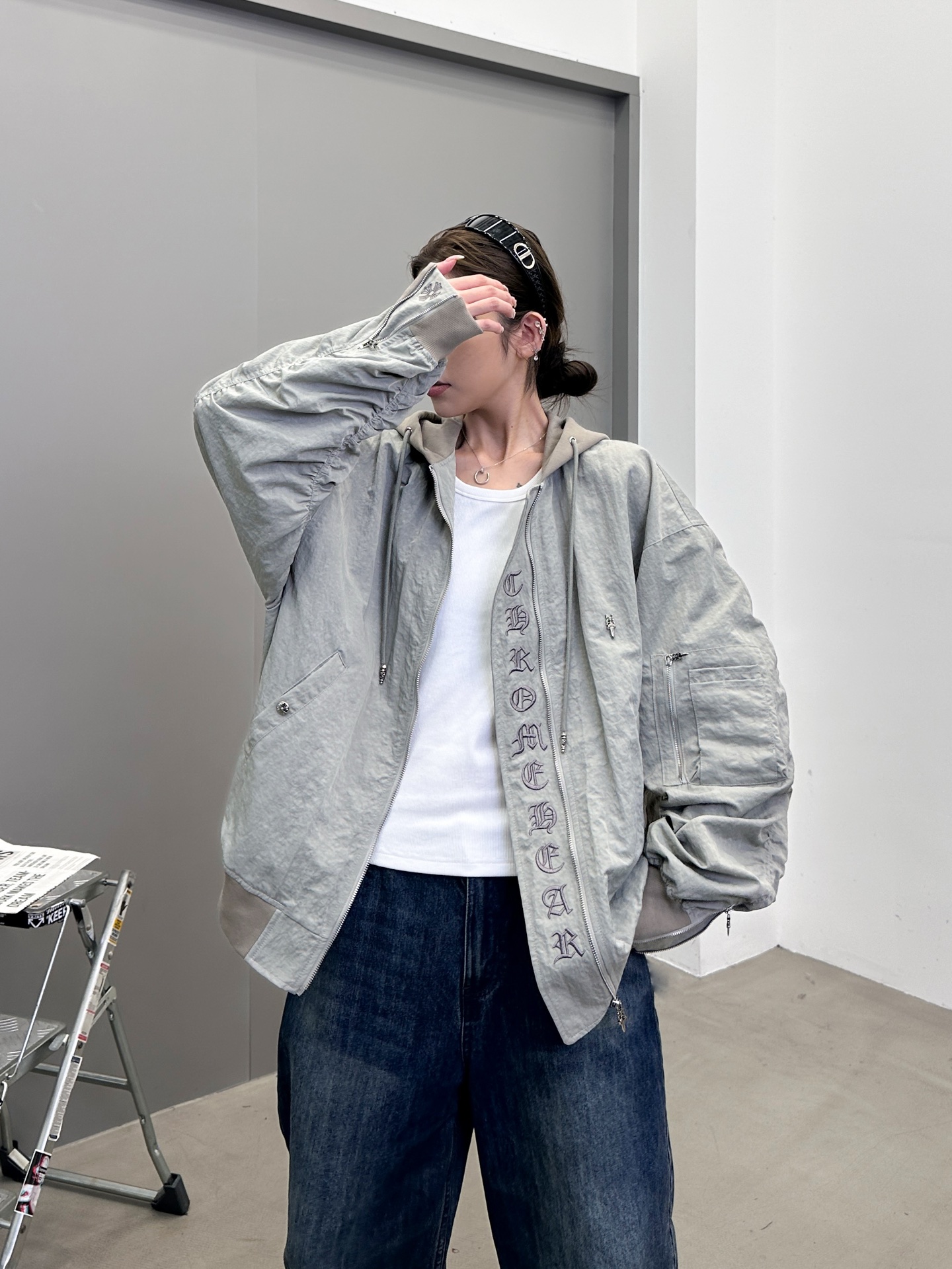 🆕克罗心 ｜ 新款夹克外套，成衣洗水加手工刺绣十字标加金线平绣工艺，针梭织拼接做工，品牌提花里布面料，男