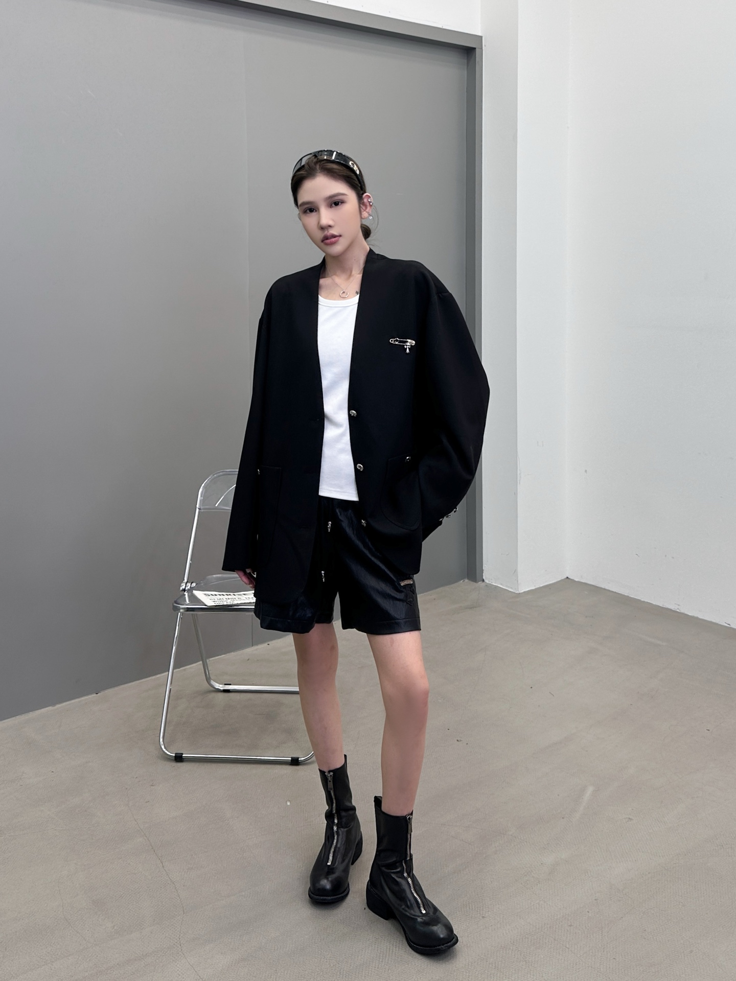 🆕克罗心 ｜ 新款休闲西服，经典品牌五金配饰，定织里布加混纺面料，休闲时尚，尺码sml