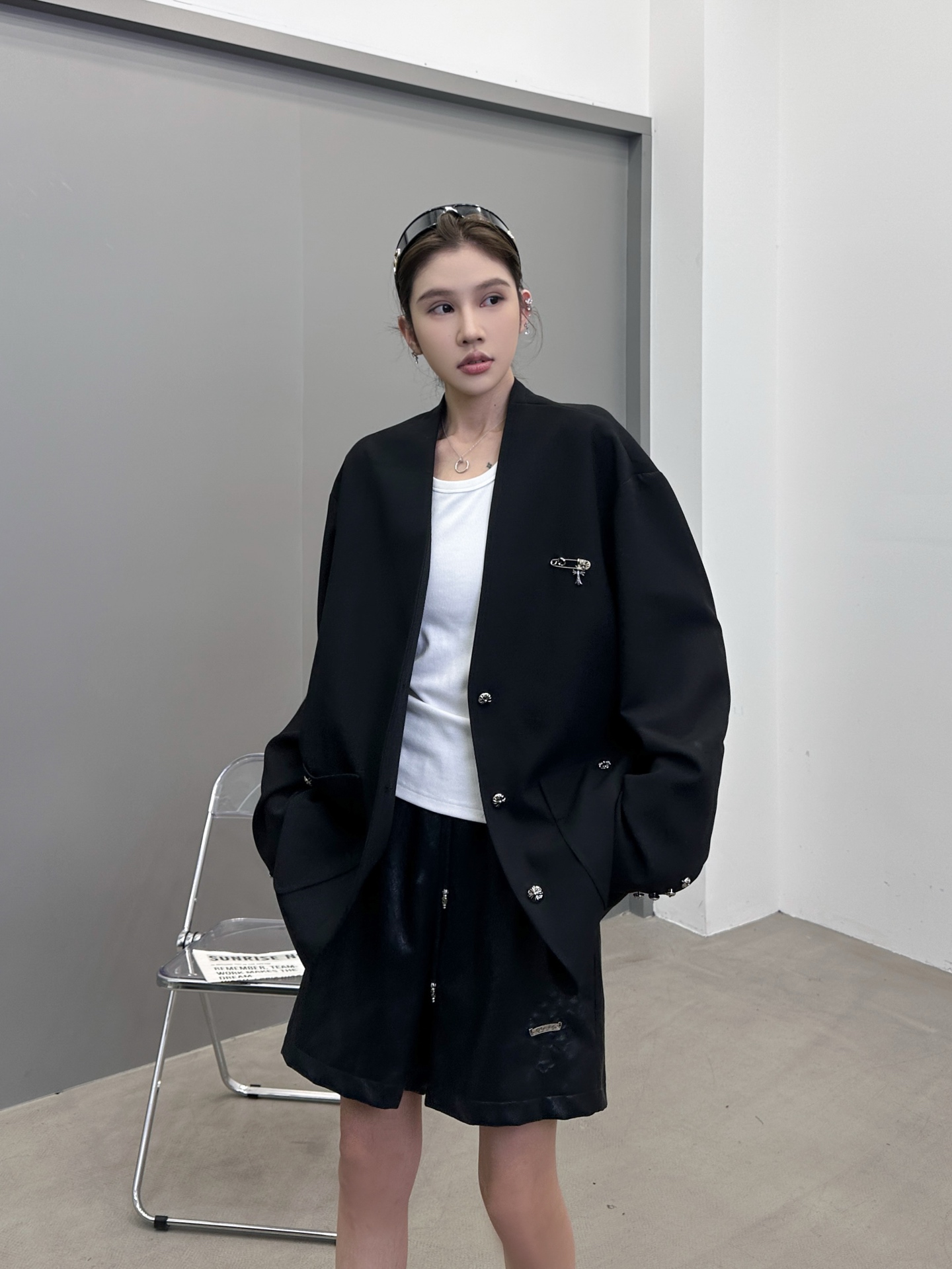 🆕克罗心 ｜ 新款休闲西服，经典品牌五金配饰，定织里布加混纺面料，休闲时尚，尺码sml