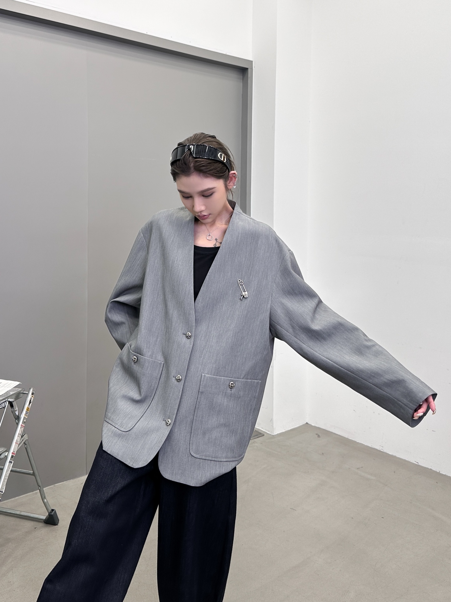 🆕克罗心 ｜ 新款休闲西服，经典品牌五金配饰，定织里布加混纺面料，休闲时尚，尺码sml