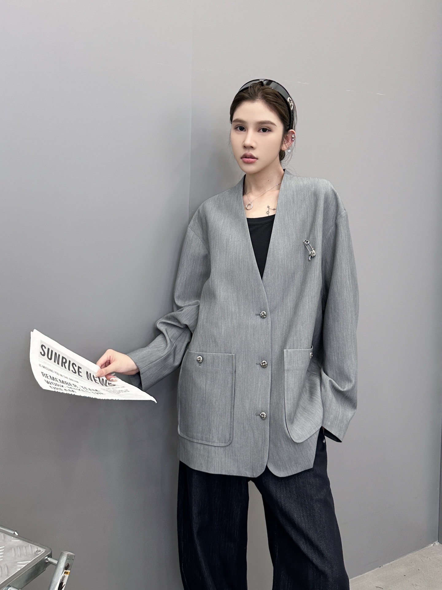 🆕克罗心 ｜ 新款休闲西服，经典品牌五金配饰，定织里布加混纺面料，休闲时尚，尺码sml