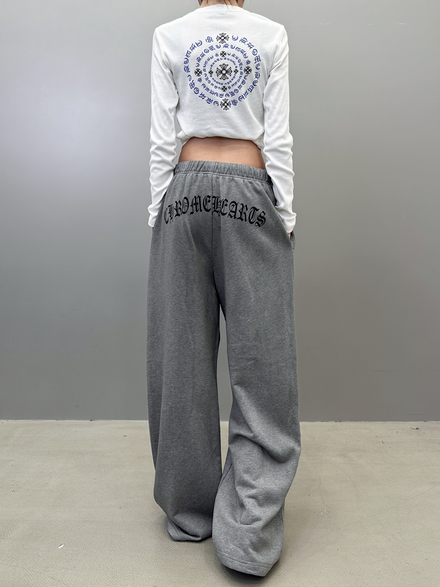 🆕克罗心 ｜ 新款卫裤，成衣洗水炒色工艺加前后经典印花标，男女同款，尺码sml