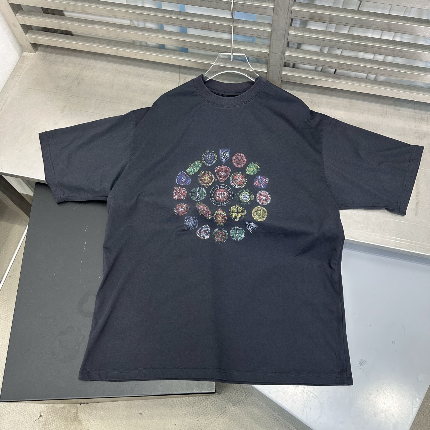 🆕巴黎 ｜ 新款短袖t，成衣洗水加多色数码直喷印花工艺，男女同款，尺码sml