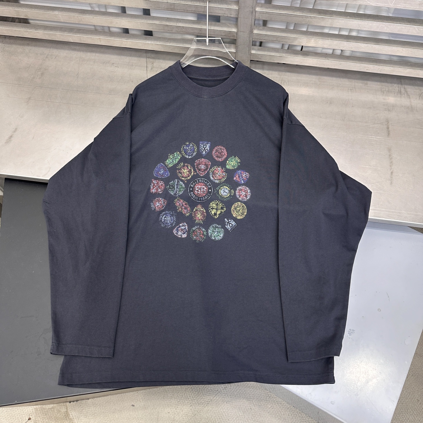 🆕巴黎 ｜ 新款长袖t，成衣洗水加多色数码直喷印花工艺，男女同款，尺码sml