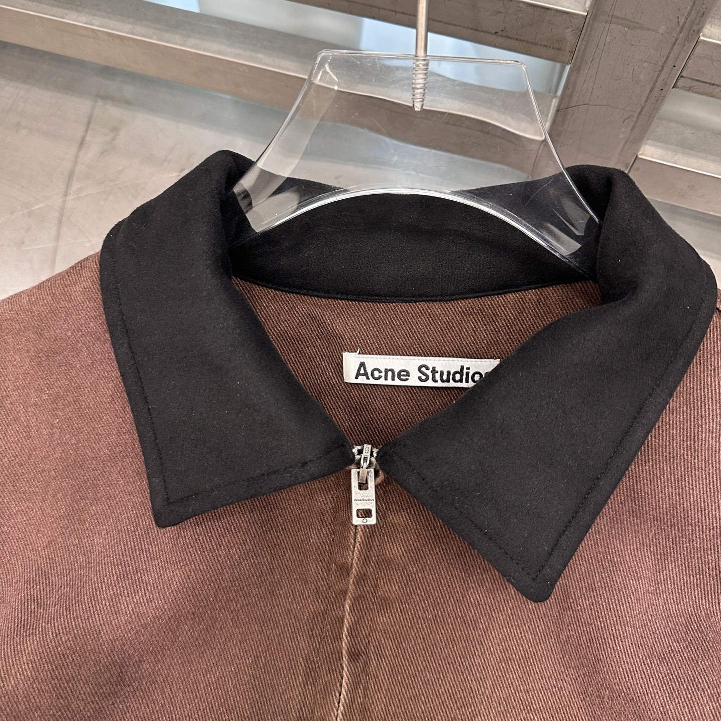 🆕Acne ｜ 新款休闲夹克，成衣洗水喷色印花工艺，经典高密全棉卡其布面料，休闲时尚，尺码sml