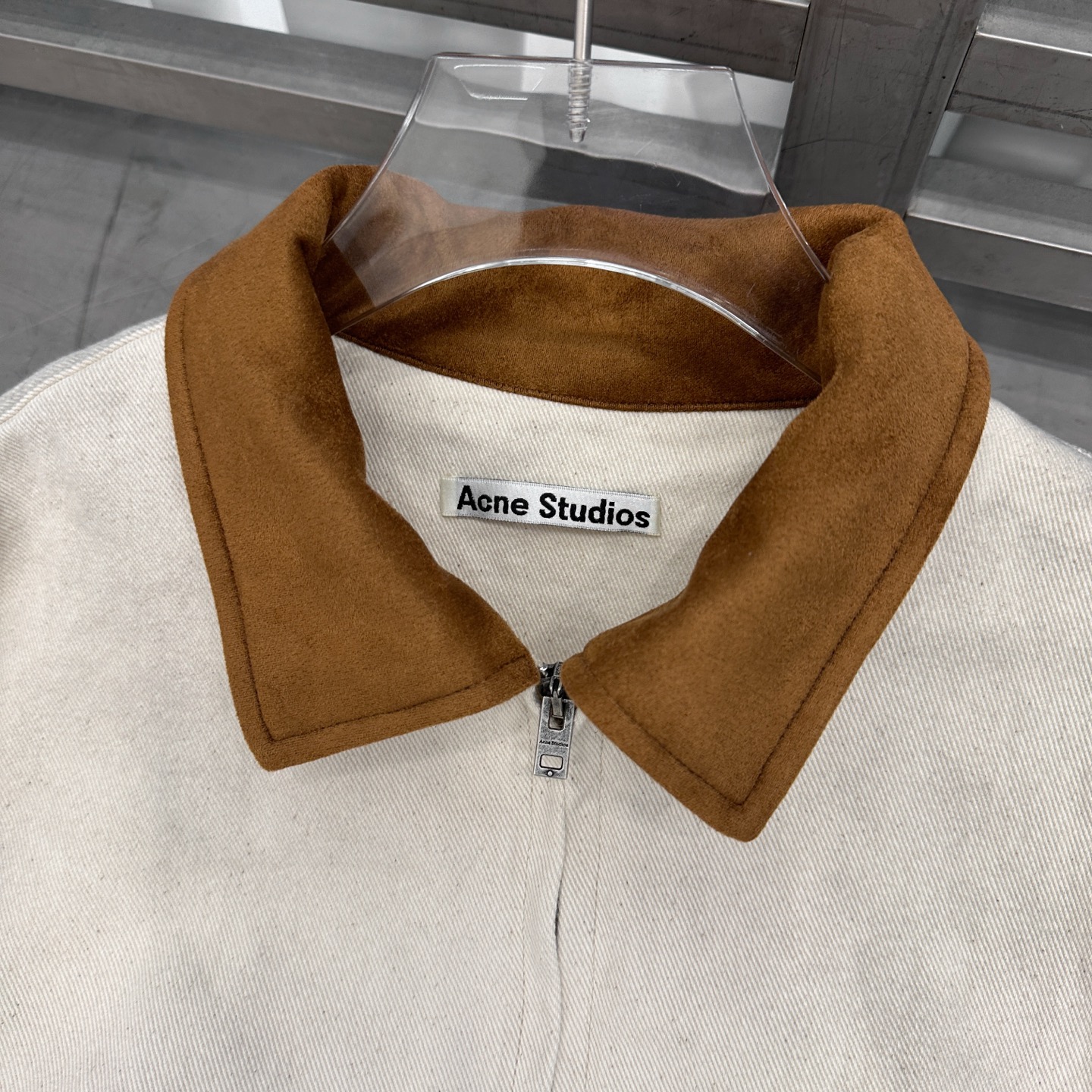 🆕Acne ｜ 新款休闲夹克，成衣洗水喷色印花工艺，经典高密全棉卡其布面料，休闲时尚，尺码sml