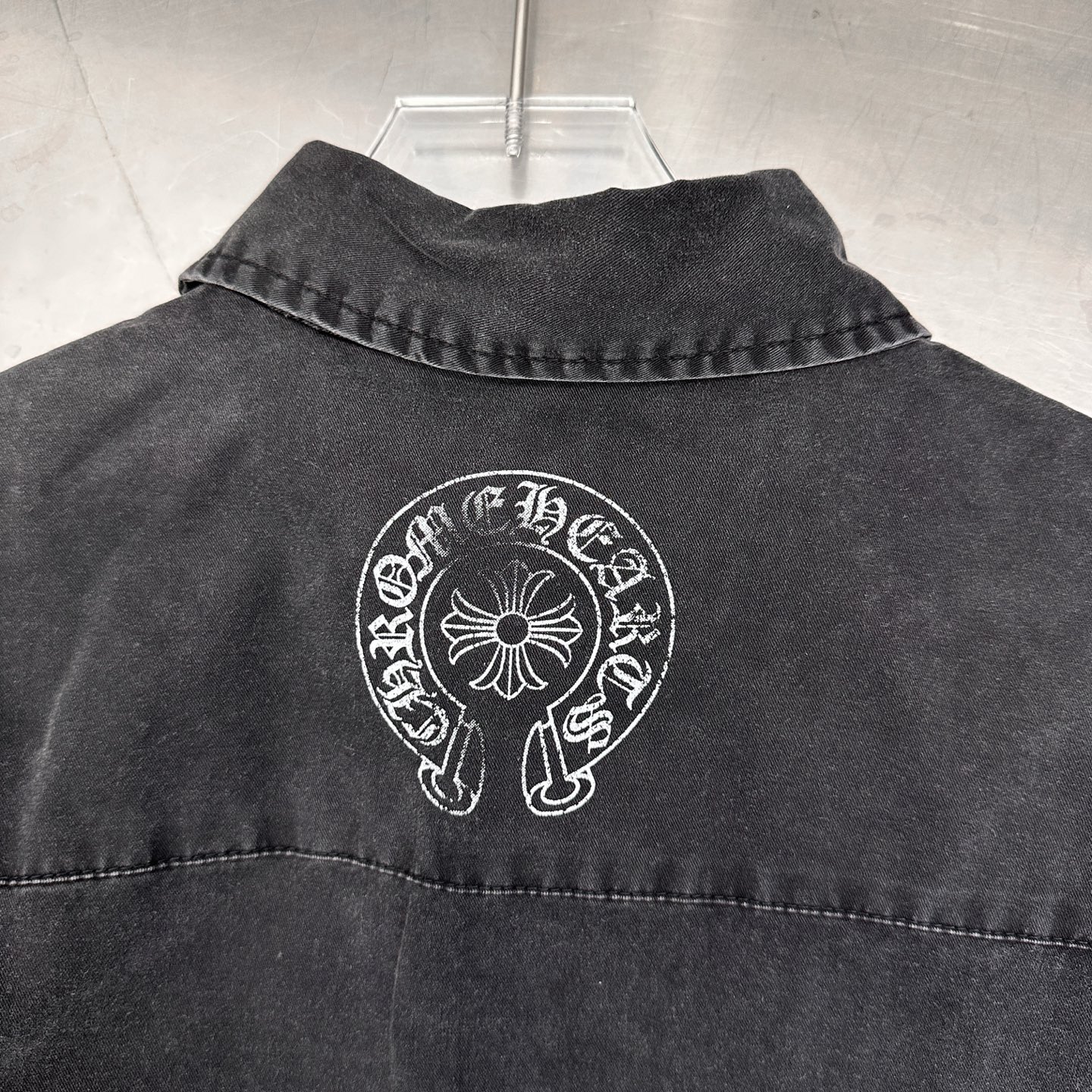 🆕克罗心 ｜ 新款衬衣，成衣洗水炒色加5处印花工艺，100%棉，男女同款，尺码sml