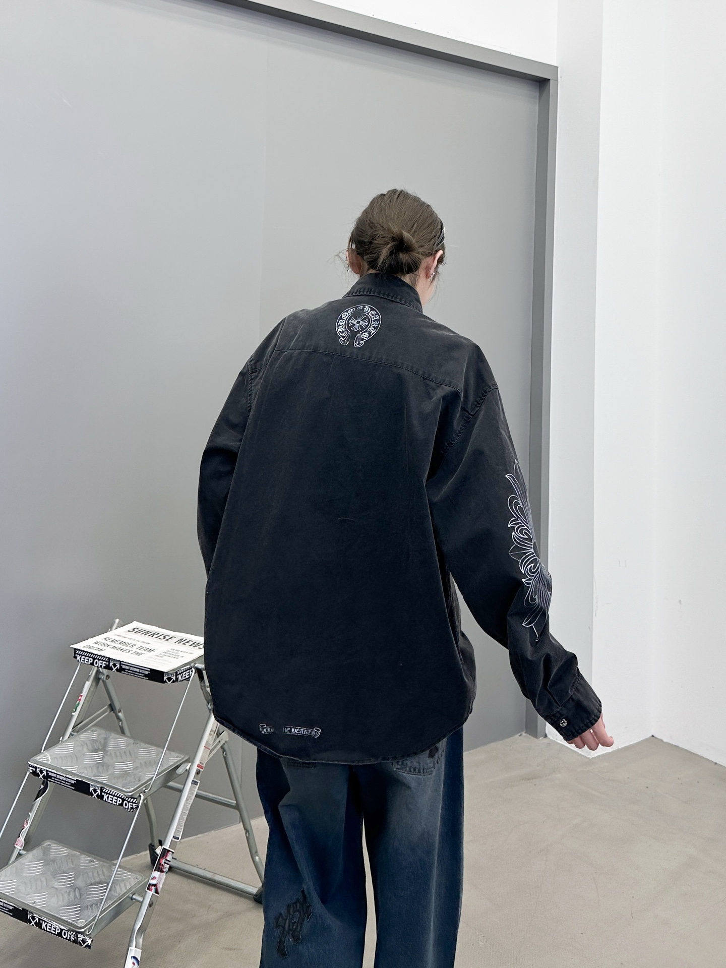 🆕克罗心 ｜ 新款衬衣，成衣洗水炒色加5处印花工艺，100%棉，男女同款，尺码sml