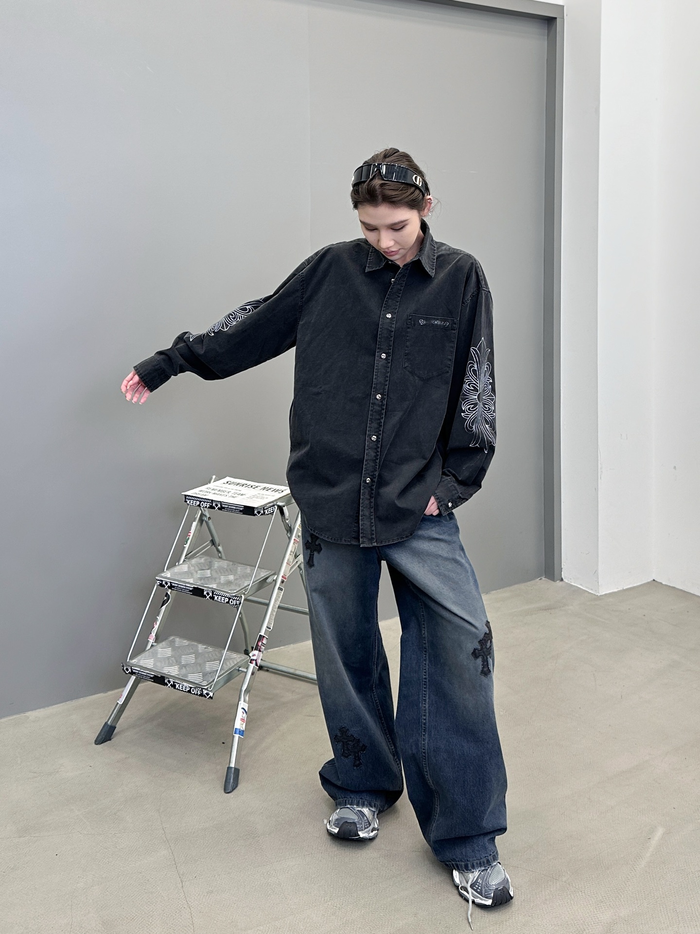 🆕克罗心 ｜ 新款衬衣，成衣洗水炒色加5处印花工艺，100%棉，男女同款，尺码sml