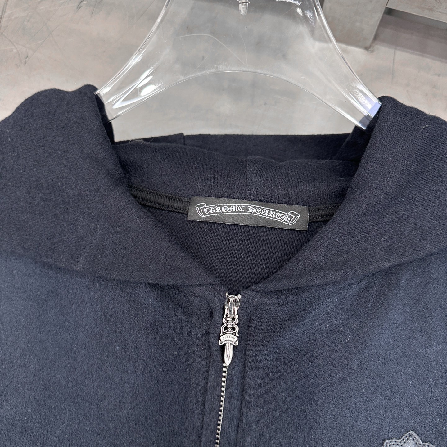 🆕克罗心 ｜ 新款开衫卫衣，成衣洗水喷色工艺加手工刺绣十字标，尺码sml